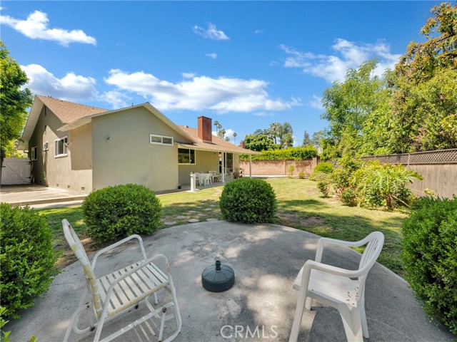 16135 Huston ST