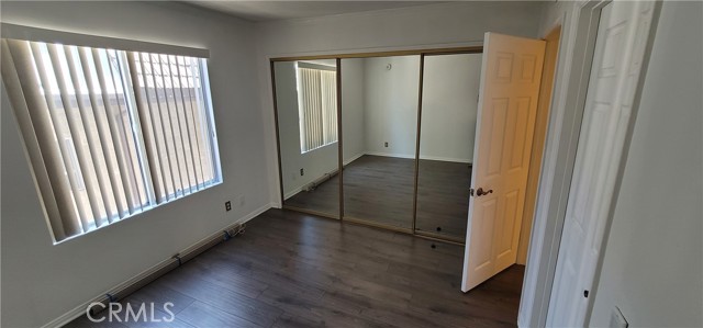 4415 Saugus AVE Unit: 201