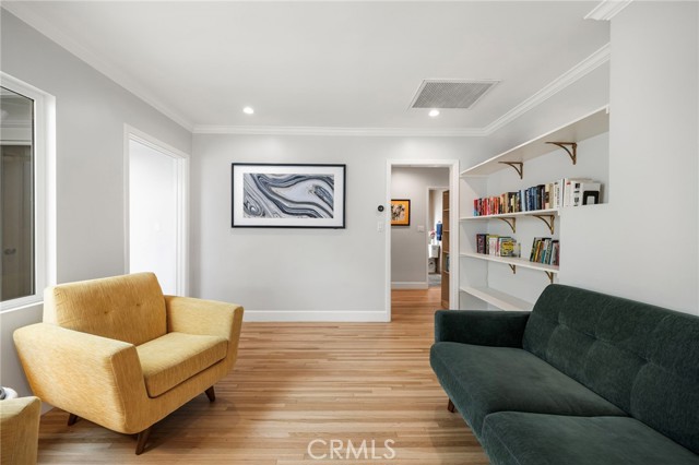 16600 Gilmore ST, LAKE BALBOA