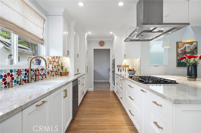 16600 Gilmore ST, LAKE BALBOA