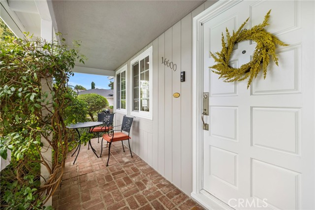 16600 Gilmore ST, LAKE BALBOA