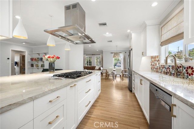 16600 Gilmore ST, LAKE BALBOA