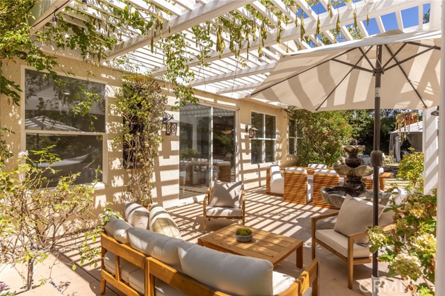 5985 Vista De La Luz