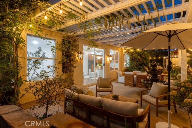 5985 Vista De La Luz