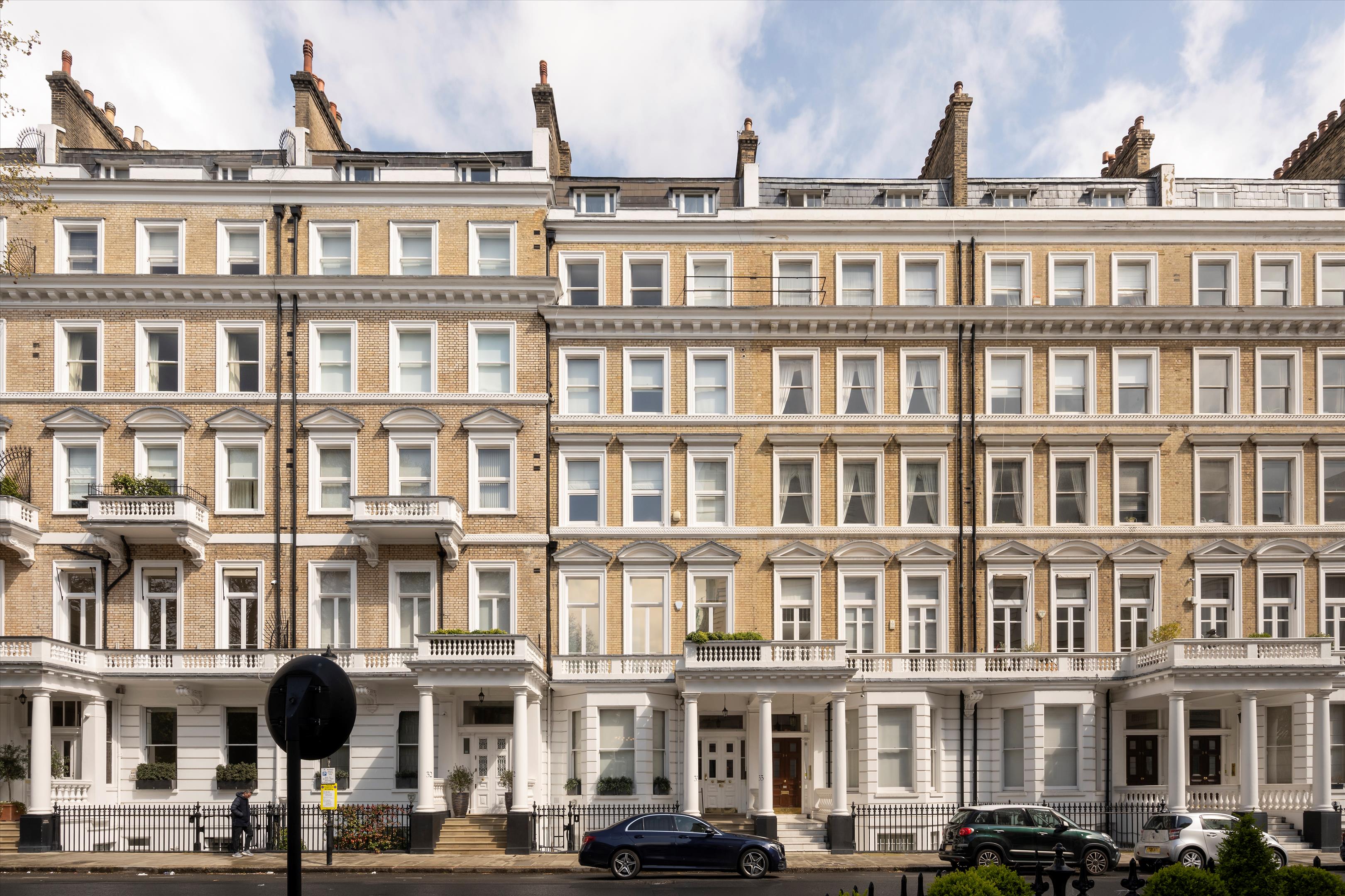 Queen's Gate Gardens, South Kensington SW7