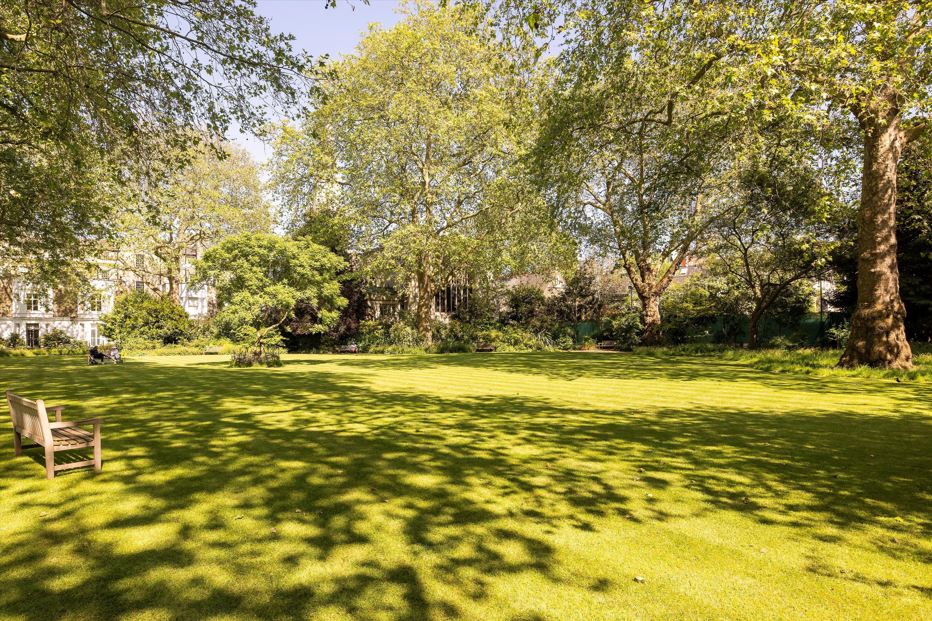 Onslow Gardens, South Kensington SW7