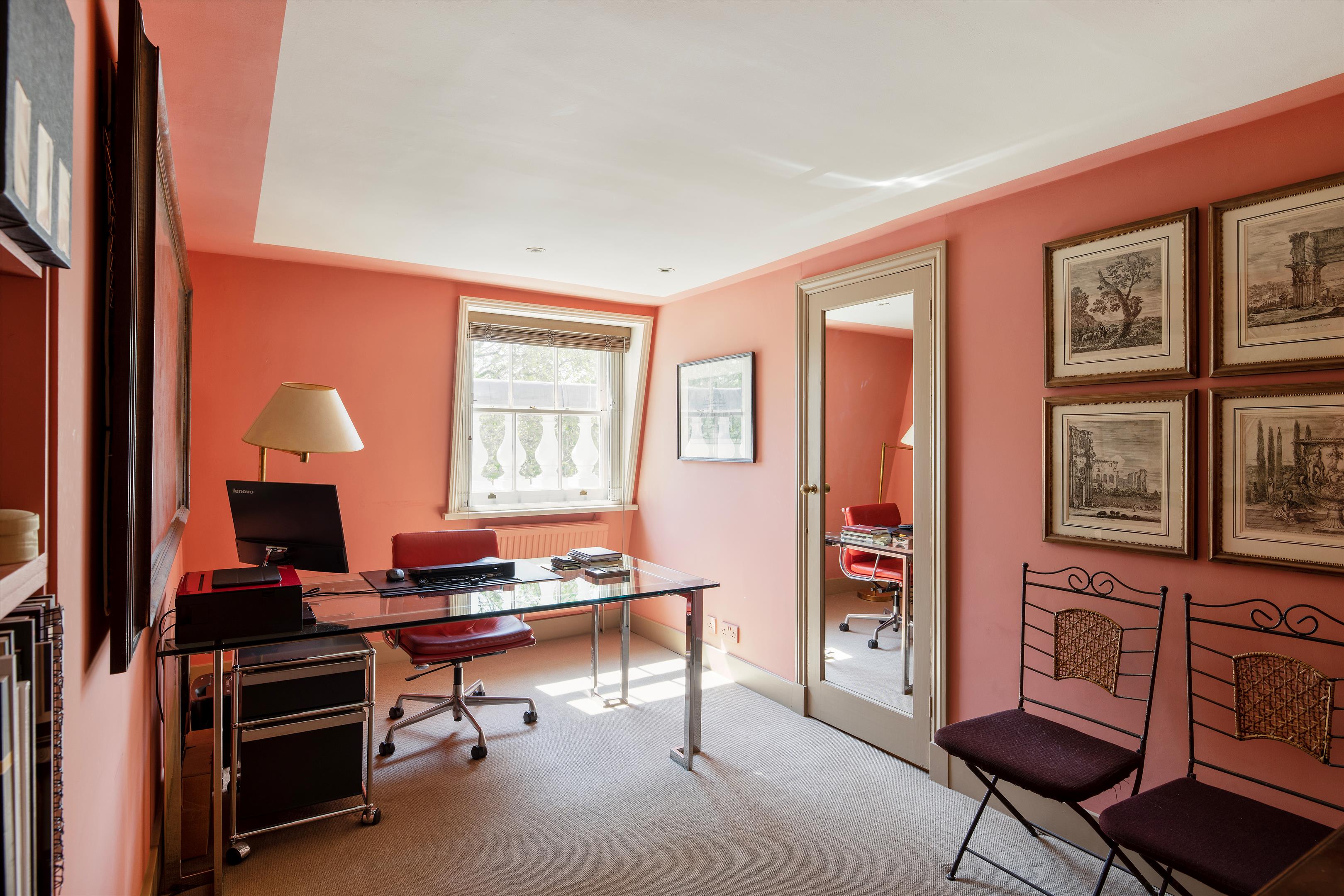 Onslow Gardens, South Kensington SW7