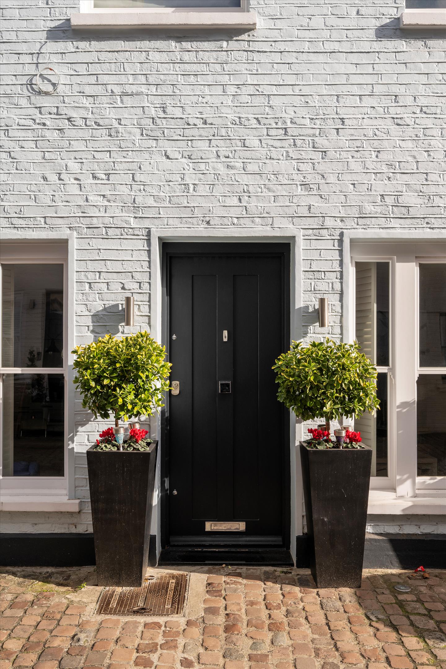 Roland Way, South Kensington SW7