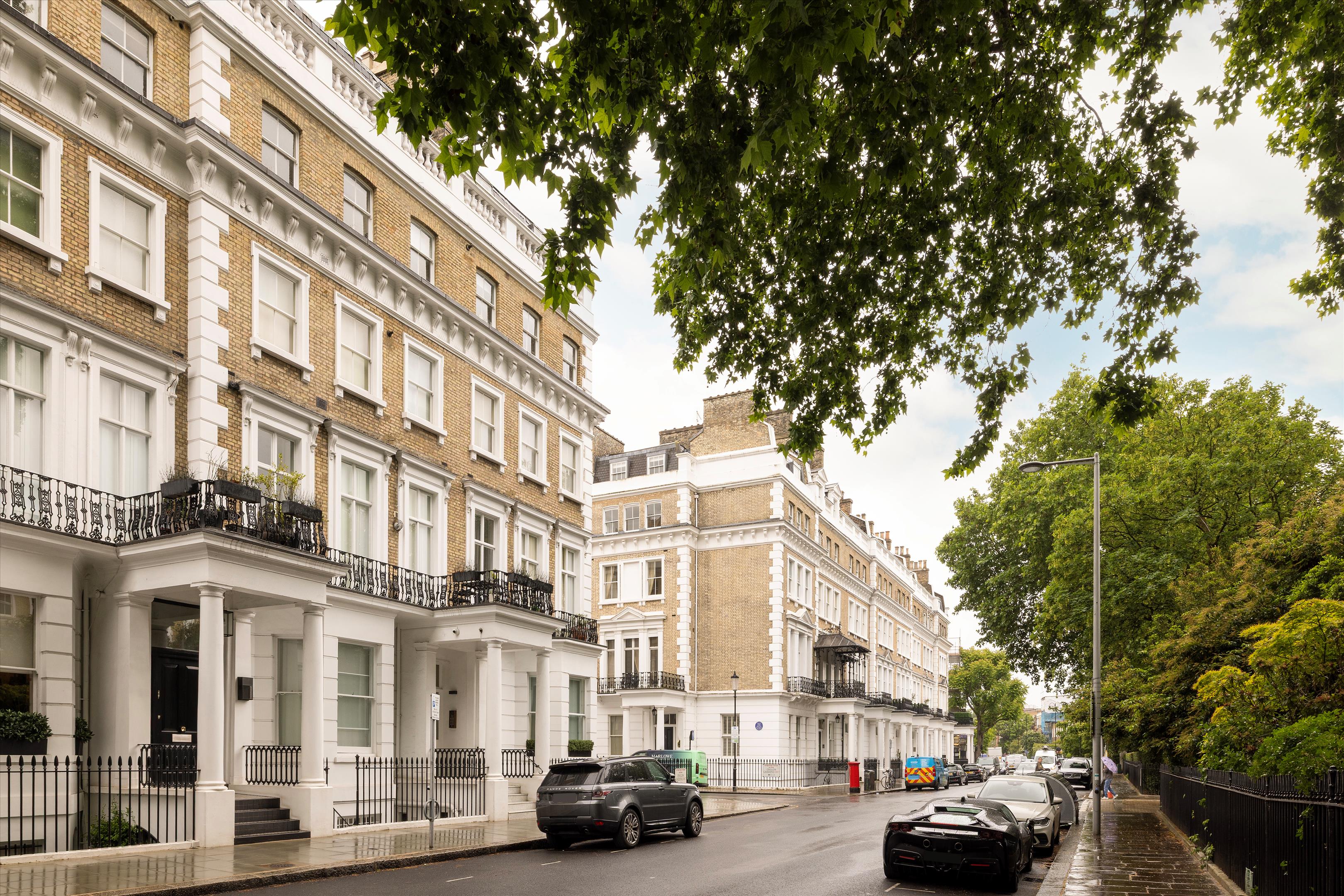 Onslow Gardens, London, SW7