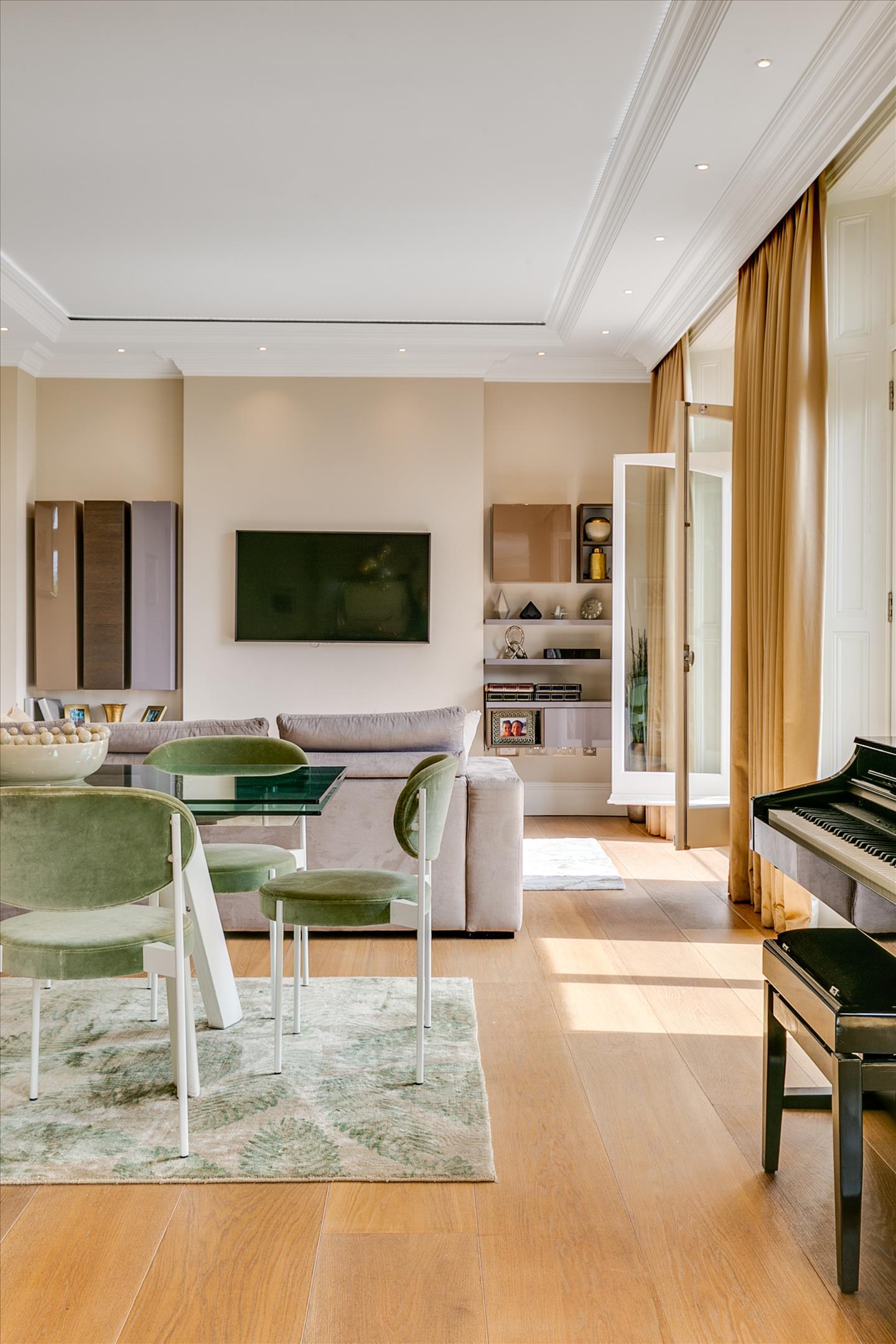 Trebovir Road, London SW5