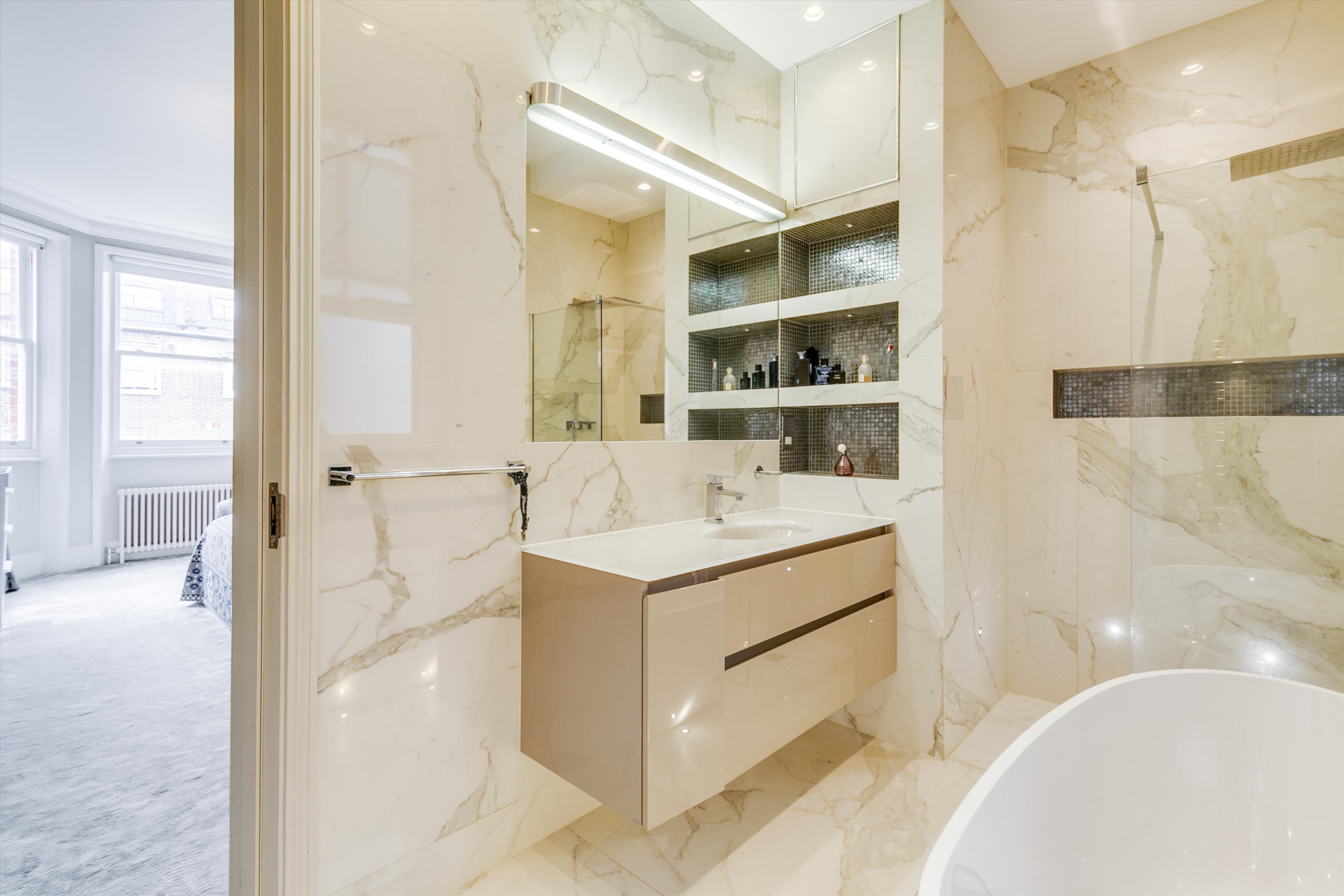 Trebovir Road, London SW5