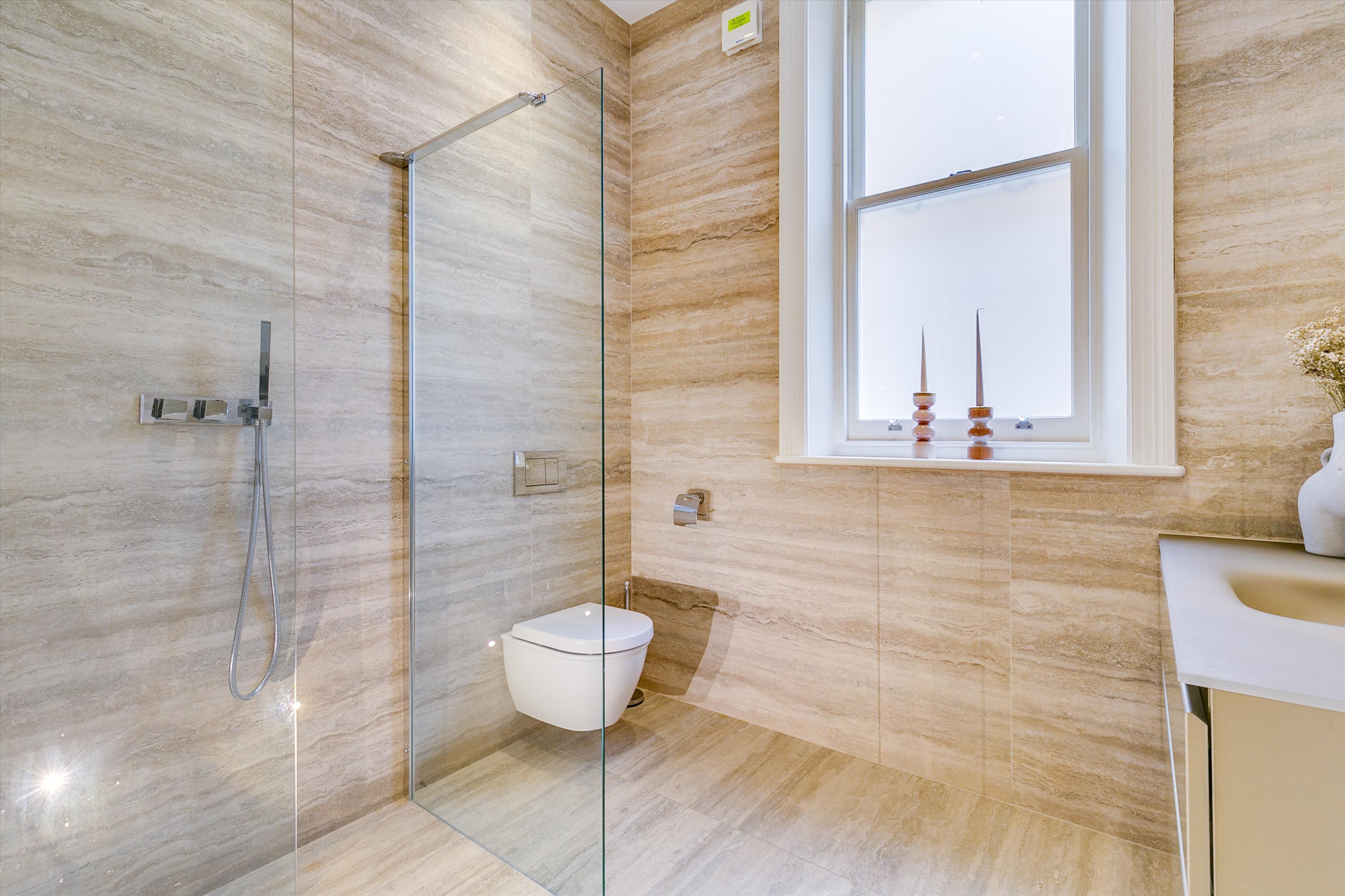 Trebovir Road, London SW5