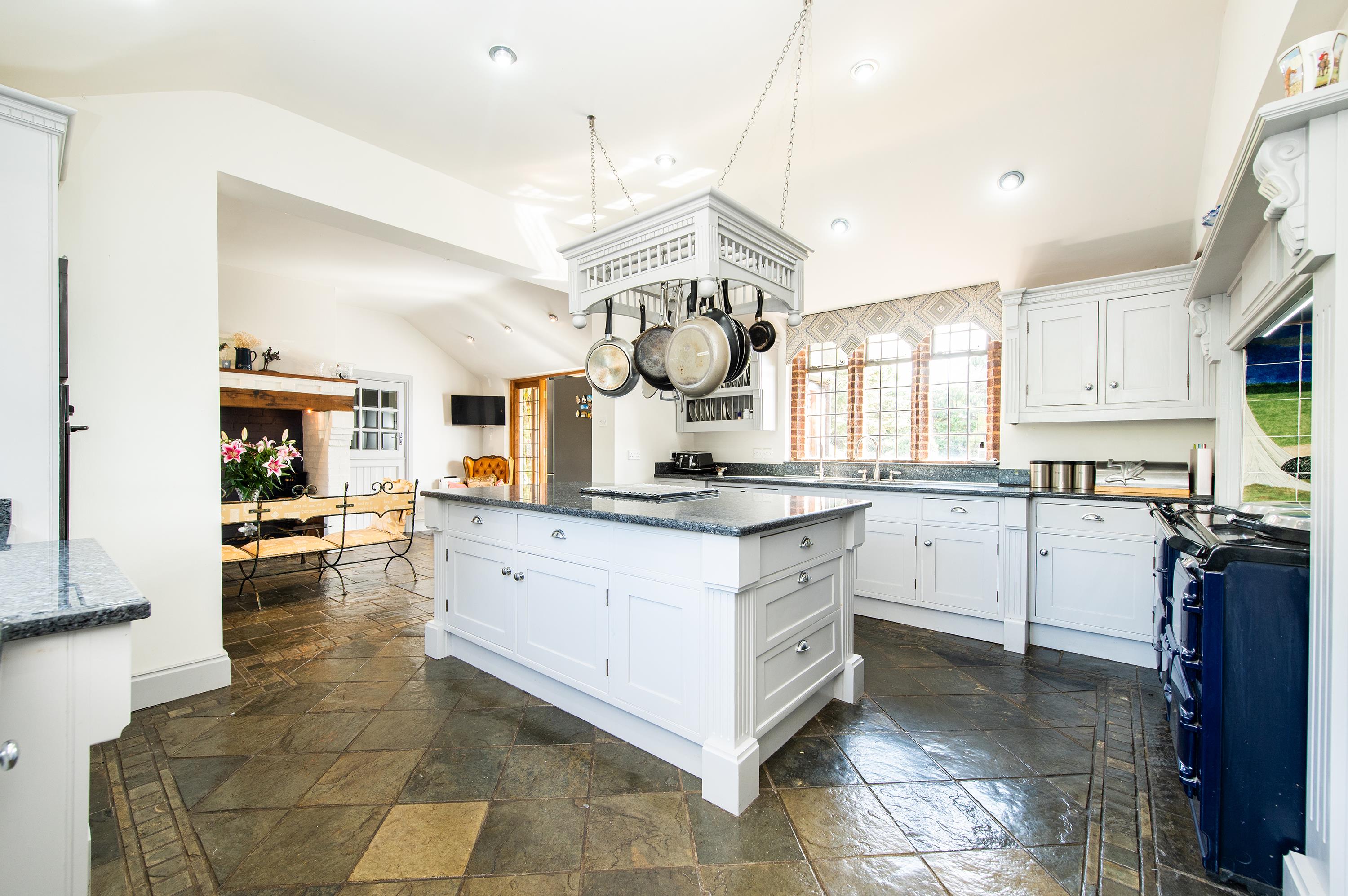 Grimshaw Hill, Ullenhall, Henley-in-Arden, Warwickshire, B95