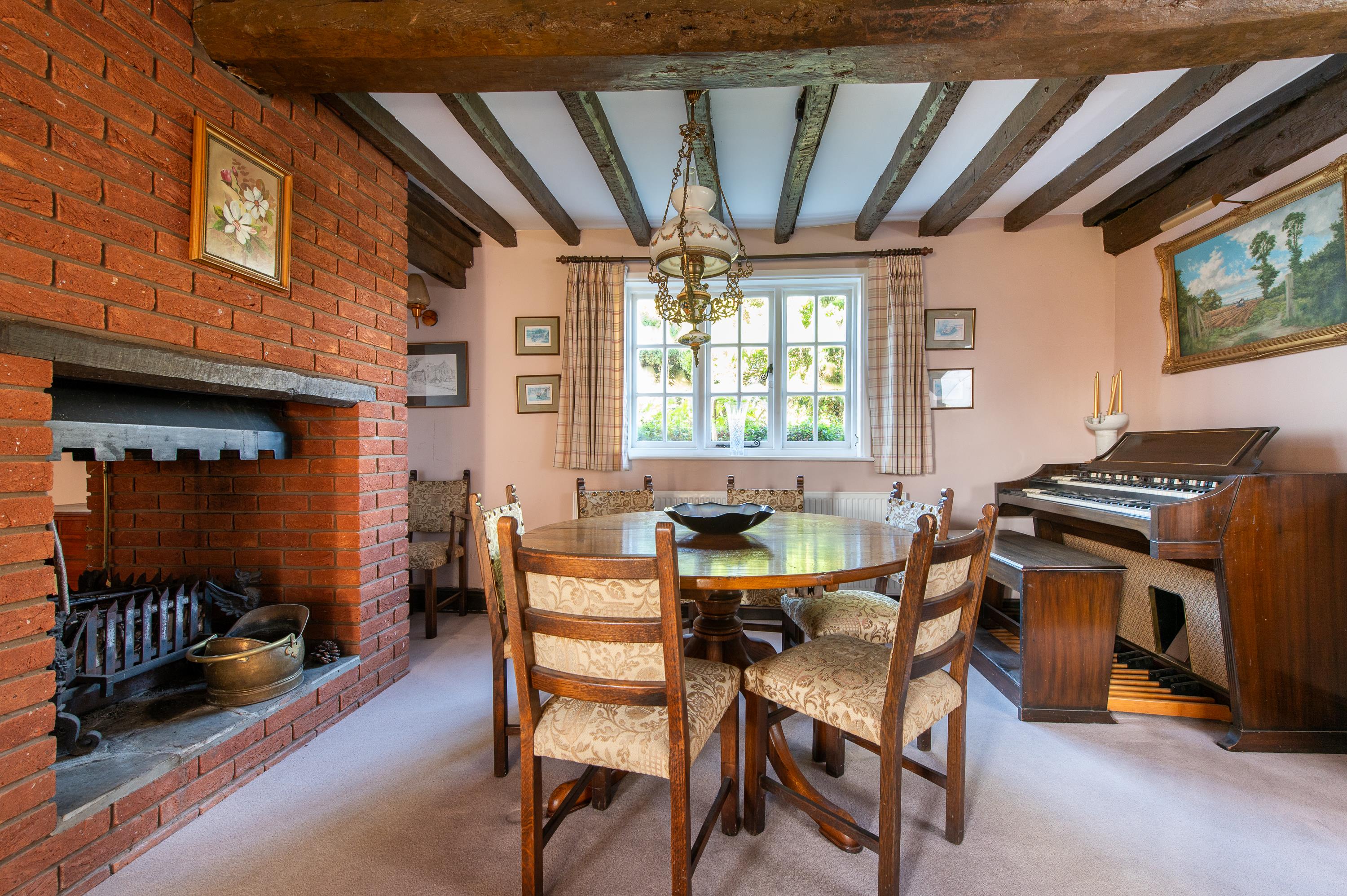 Haseley Knob, Warwick, Warwickshire, CV35