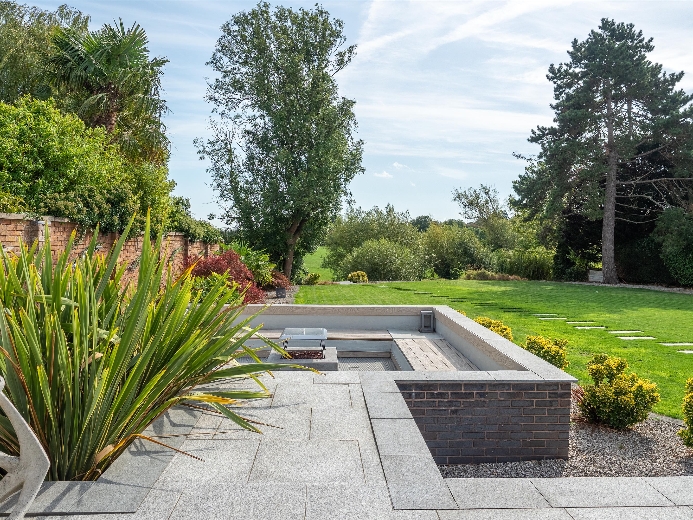 Avonbank Drive, Stratford-upon-Avon, Warwickshire, CV37