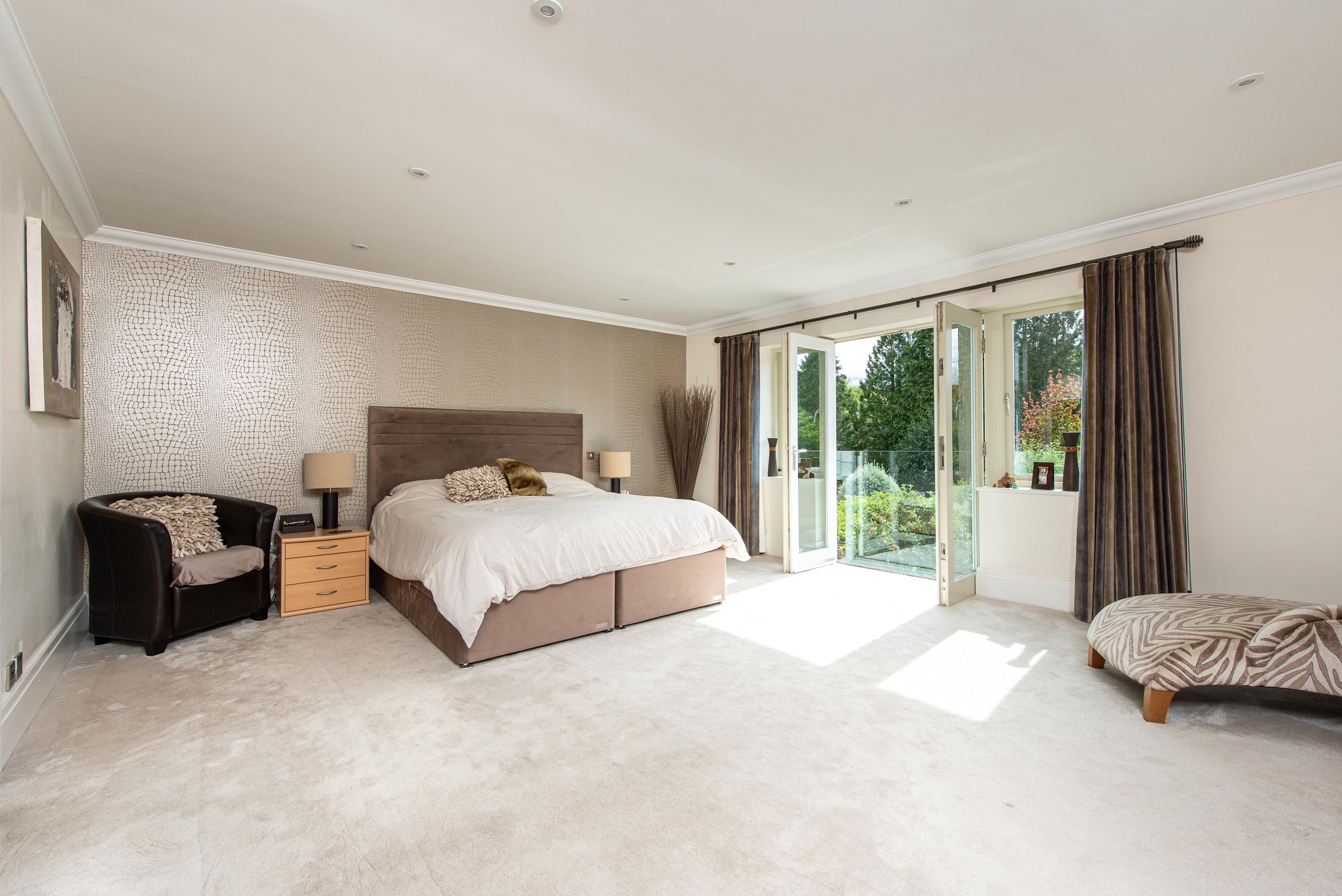 Blue Lake Road, Dorridge, Solihull, West Midlands B93