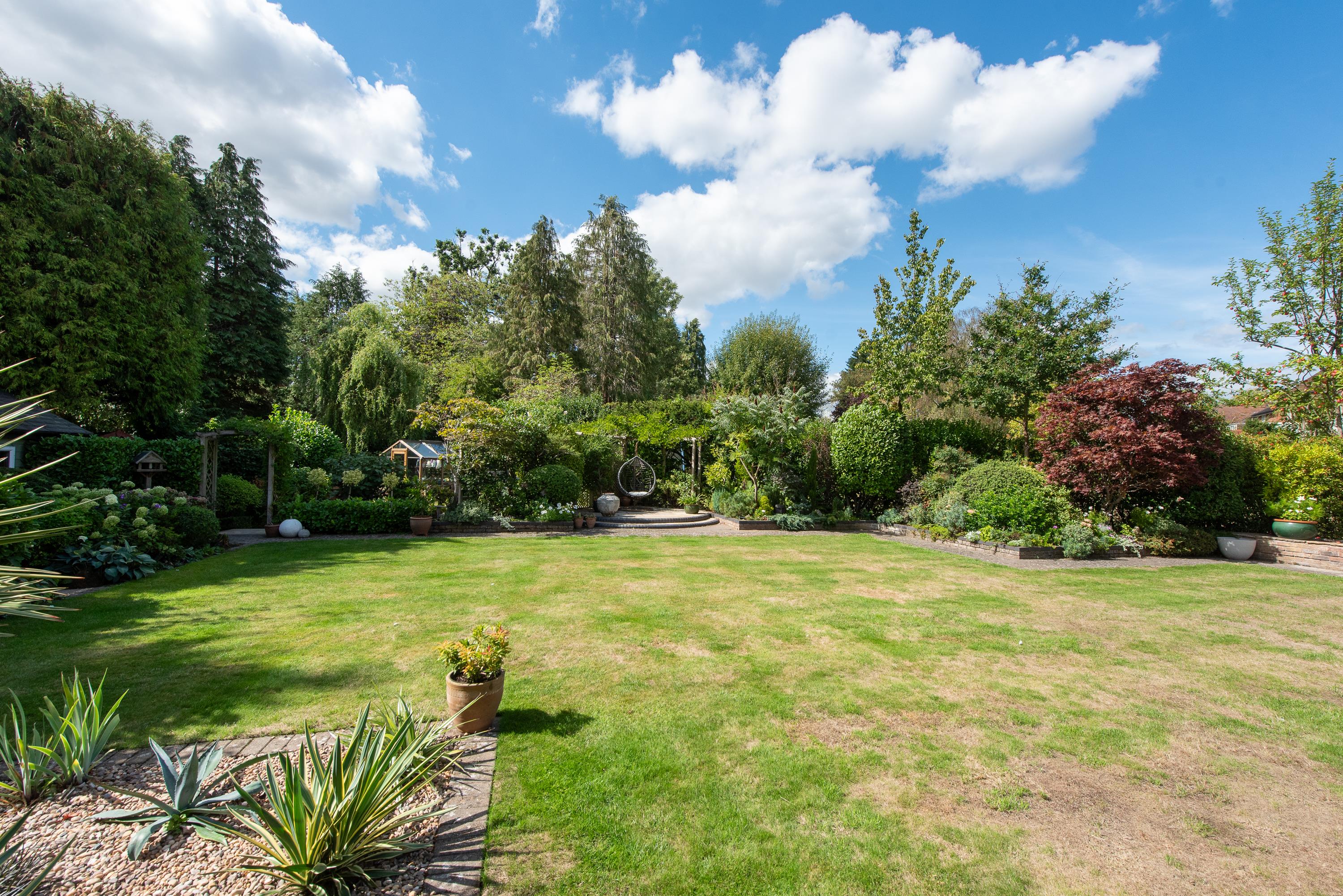 Blue Lake Road, Dorridge, Solihull, West Midlands B93