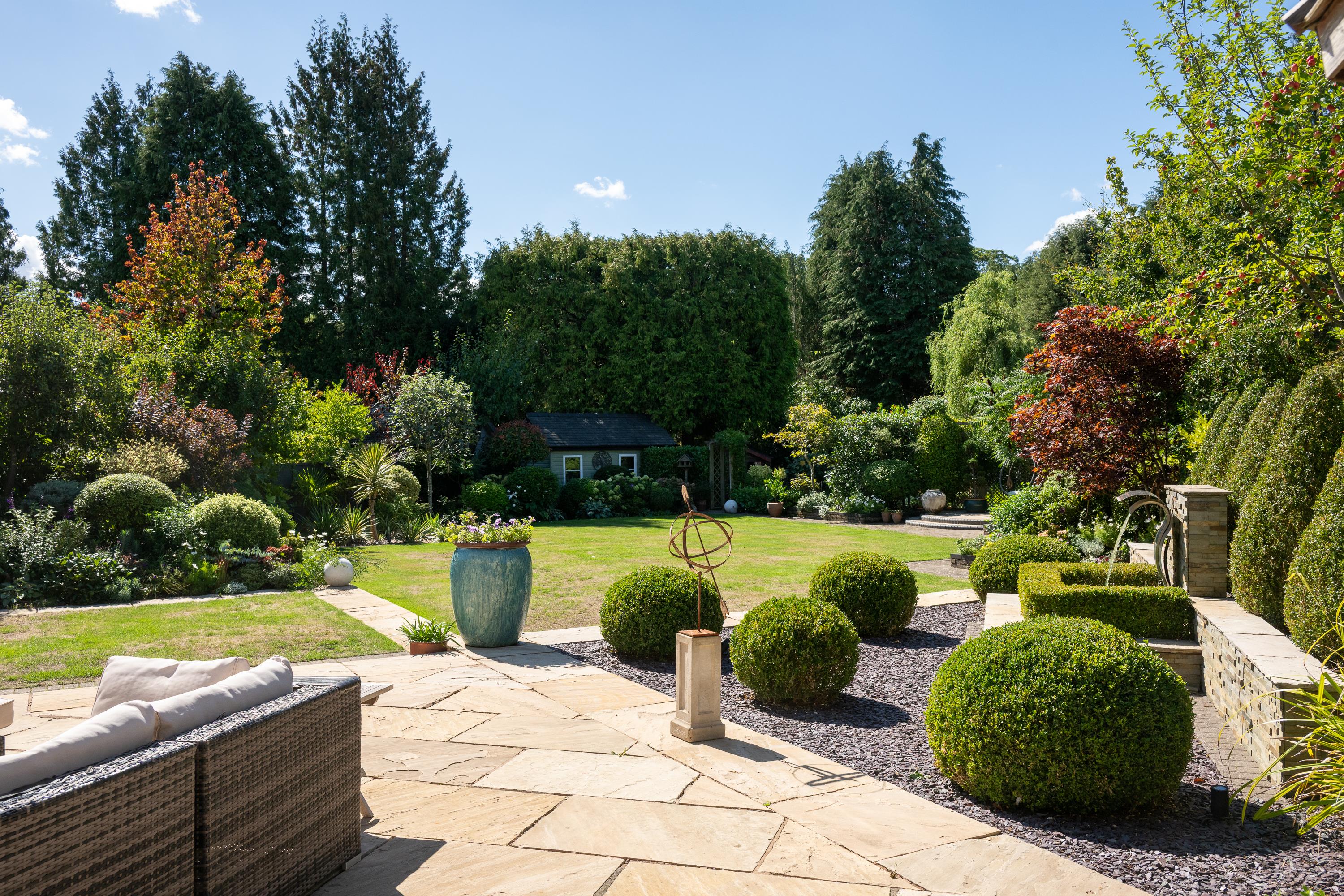 Blue Lake Road, Dorridge, Solihull, West Midlands B93