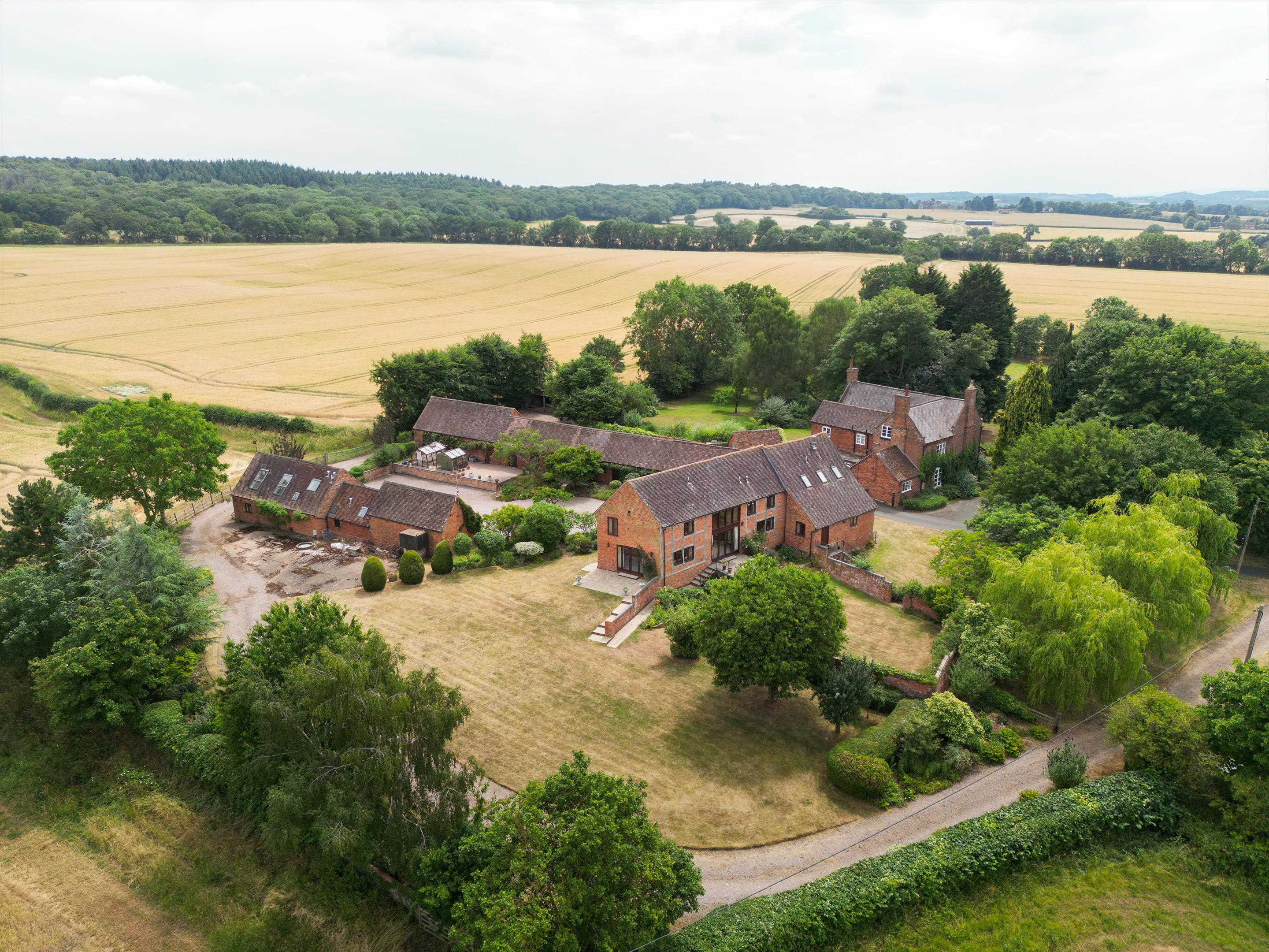 Pettiford Lane, Wootton Wawen, Henley-in-Arden, Warwickshire, B95