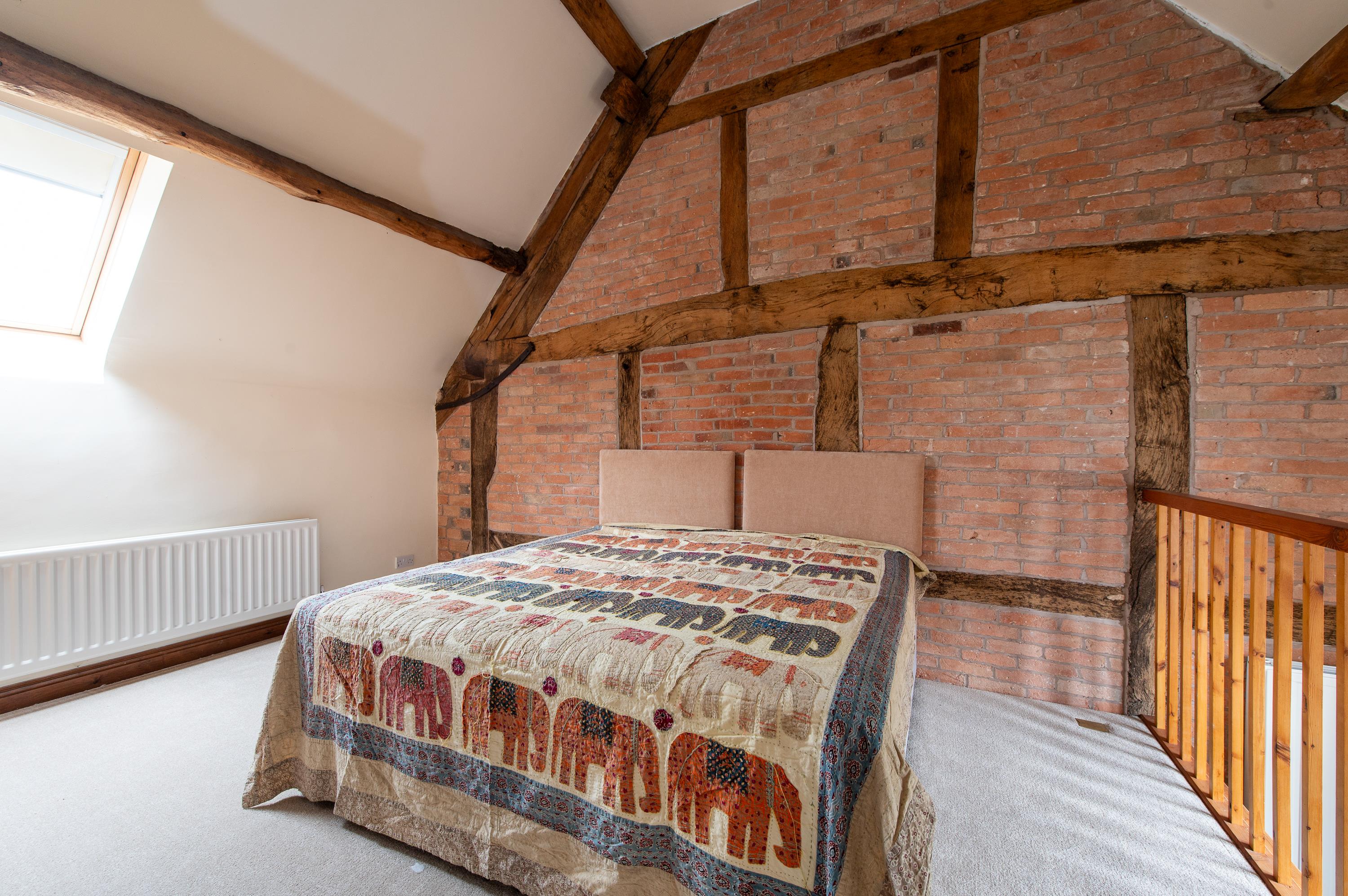 Pettiford Lane, Wootton Wawen, Henley-in-Arden, Warwickshire, B95