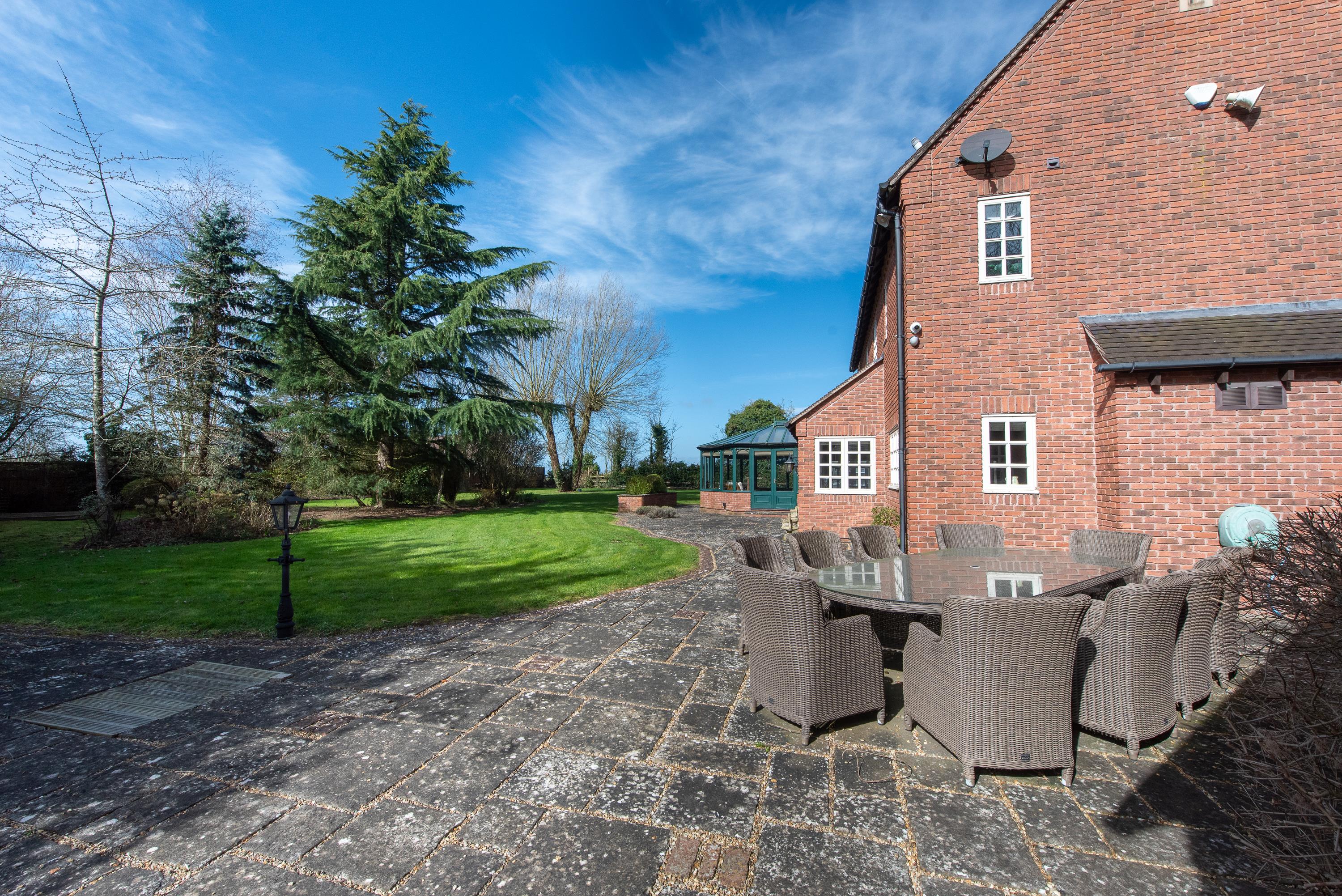 Snowford Hill, Long Itchington, Southam, Warwickshire CV47