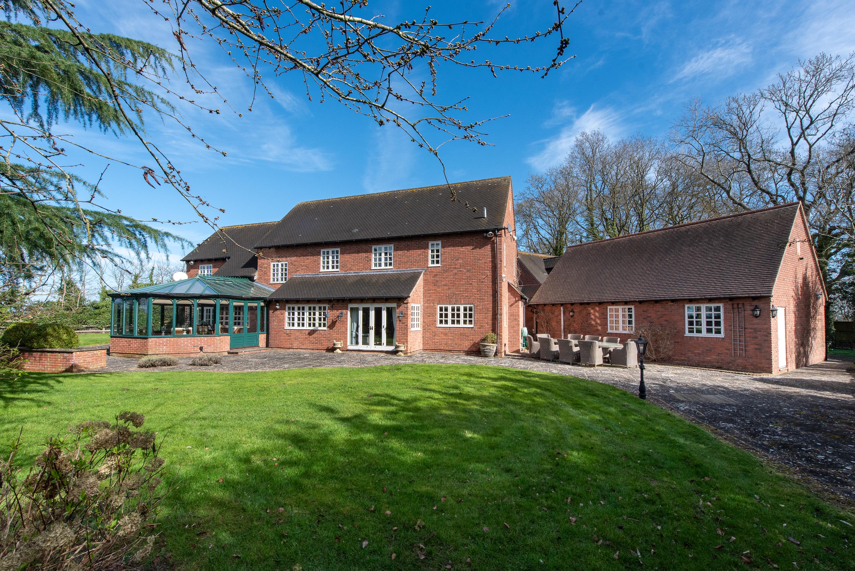 Snowford Hill, Long Itchington, Southam, Warwickshire CV47