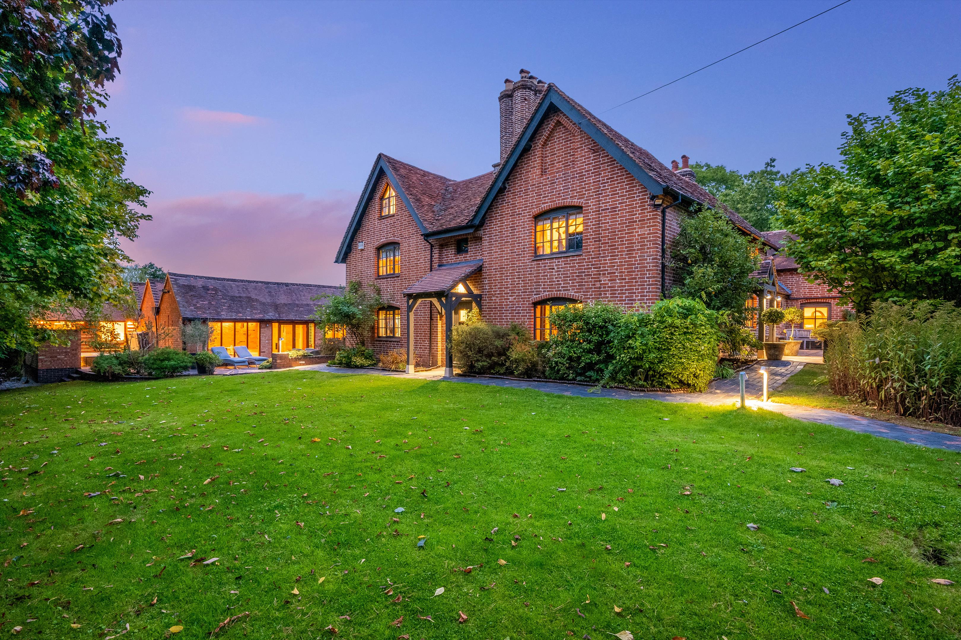 Old Warwick Road, Rowington, Warwickshire CV35