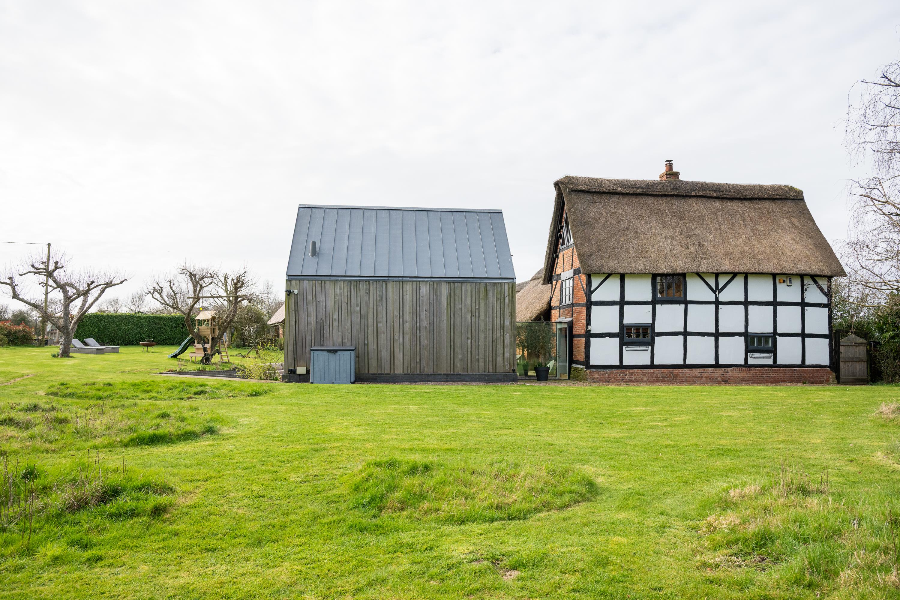 Sawbridge, Rugby, Warwickshire CV23