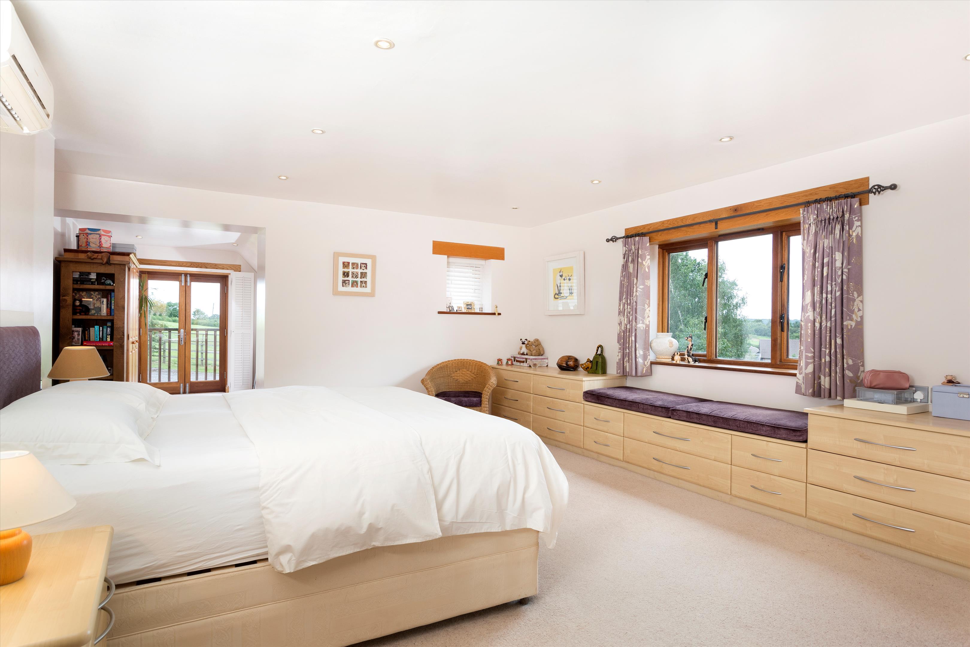 Clarkes Green, Studley, Warwickshire, B80