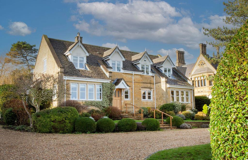 Fosseway House, Stow On The Wold, Gloucestershire, GL54