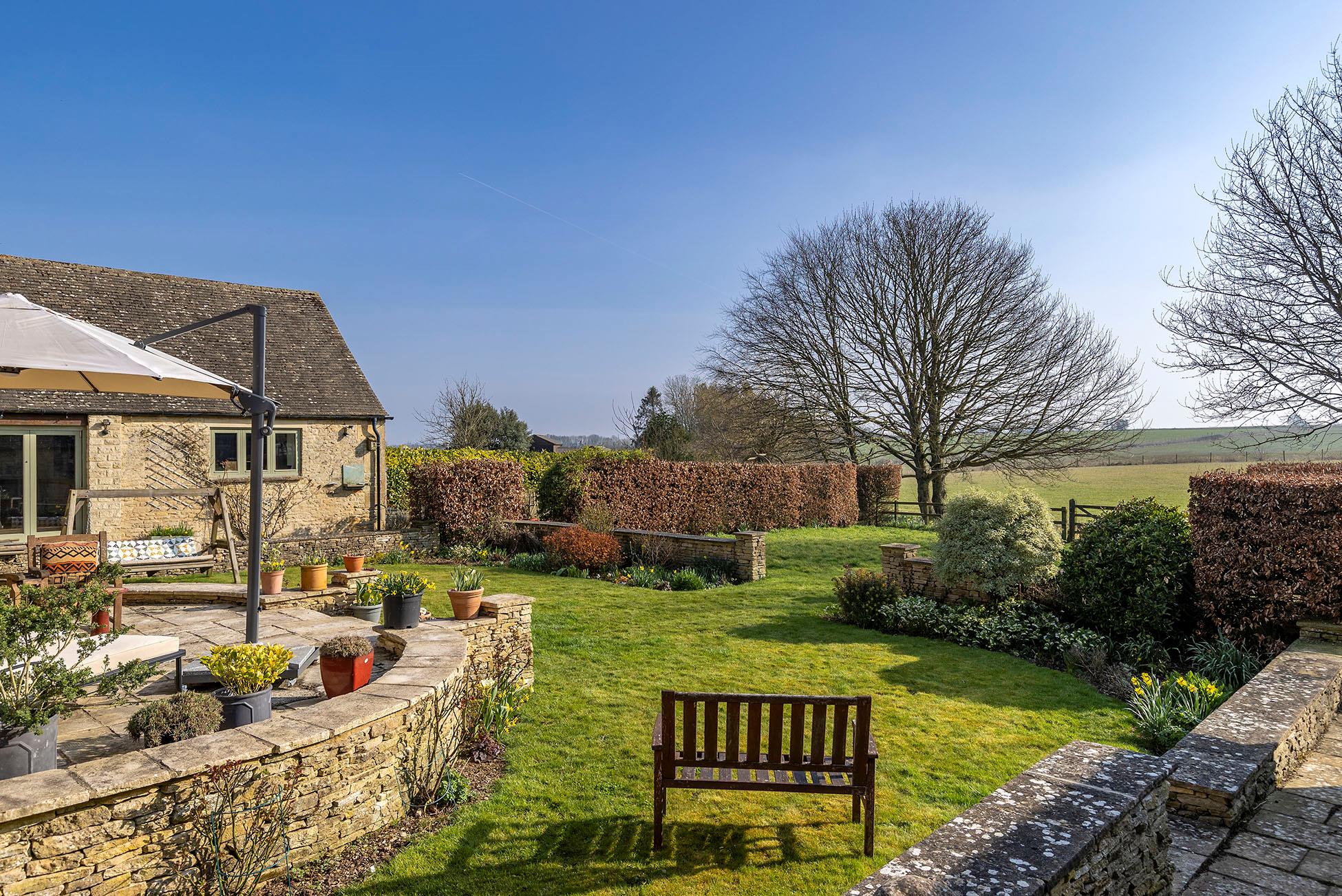 Nr Cold Aston, Bourton-On-The-Water, Cheltenham, Gloucestershire, GL54