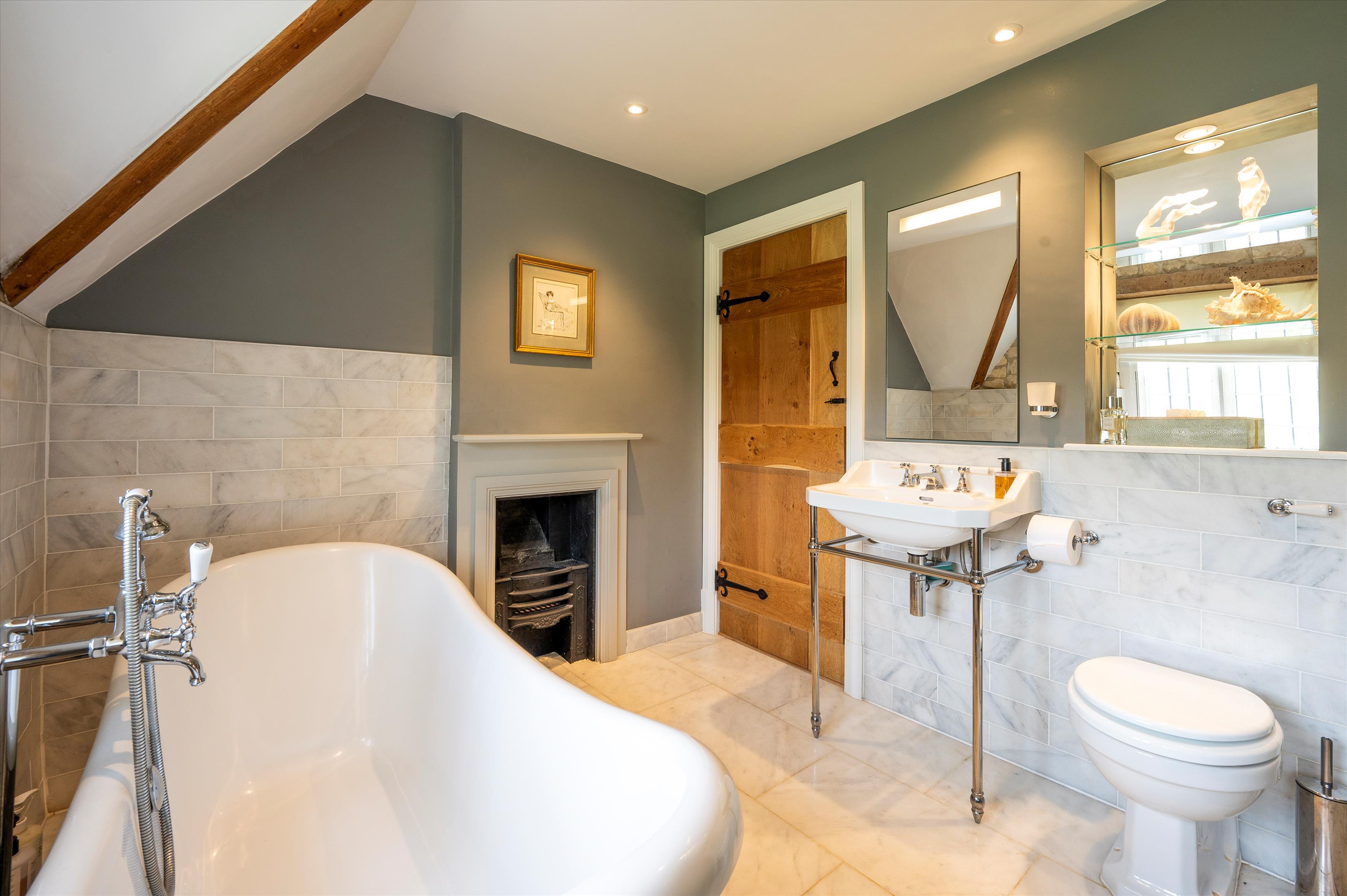Little Barrington, Burford, OX18