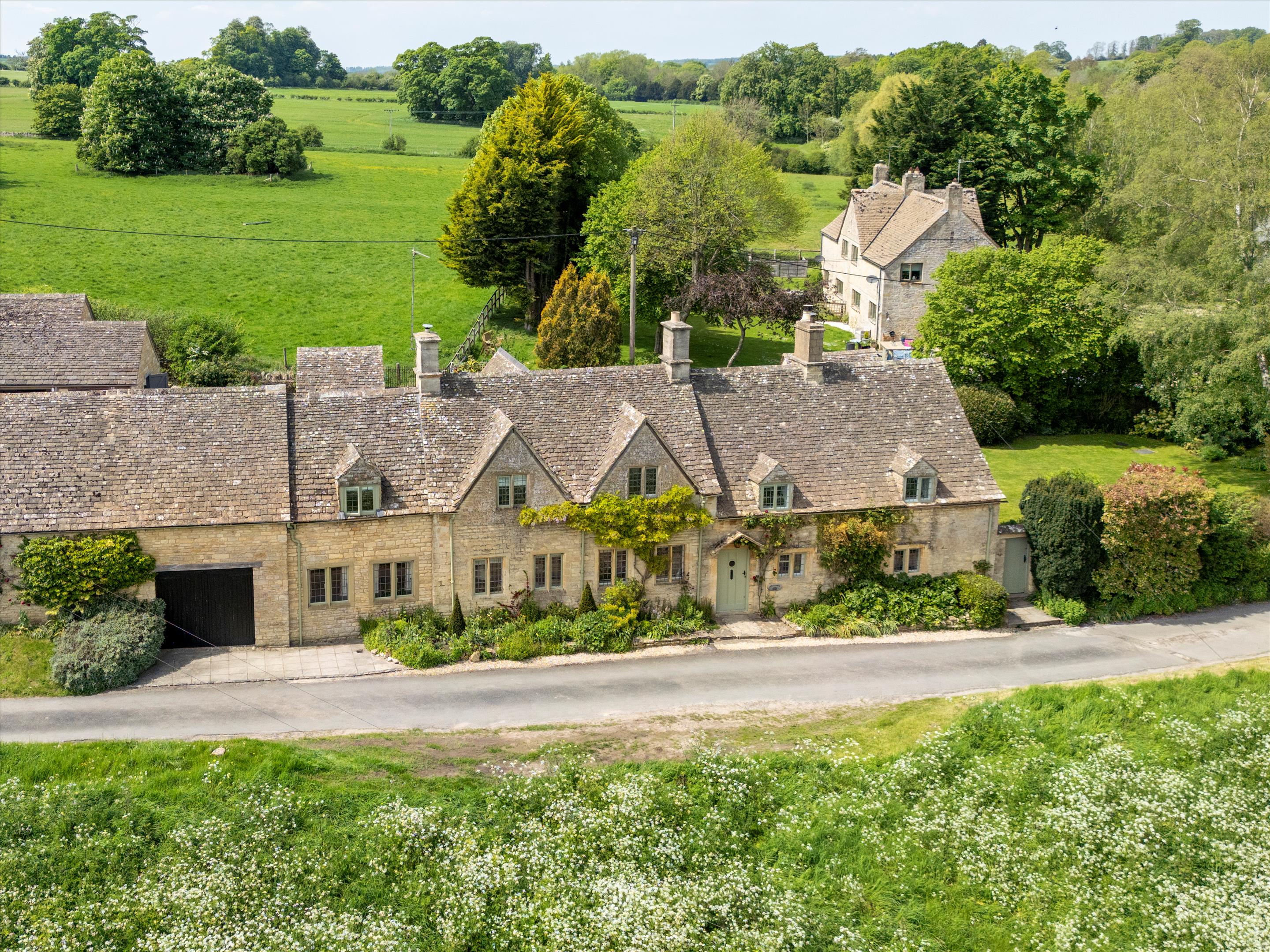 Little Barrington, Burford, OX18