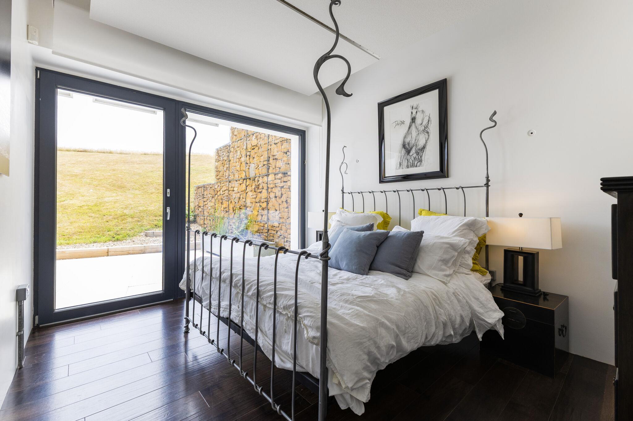 Barton-on-the-Heath, Moreton-in-Marsh, Gloucestershire / Warwickshire border GL56
