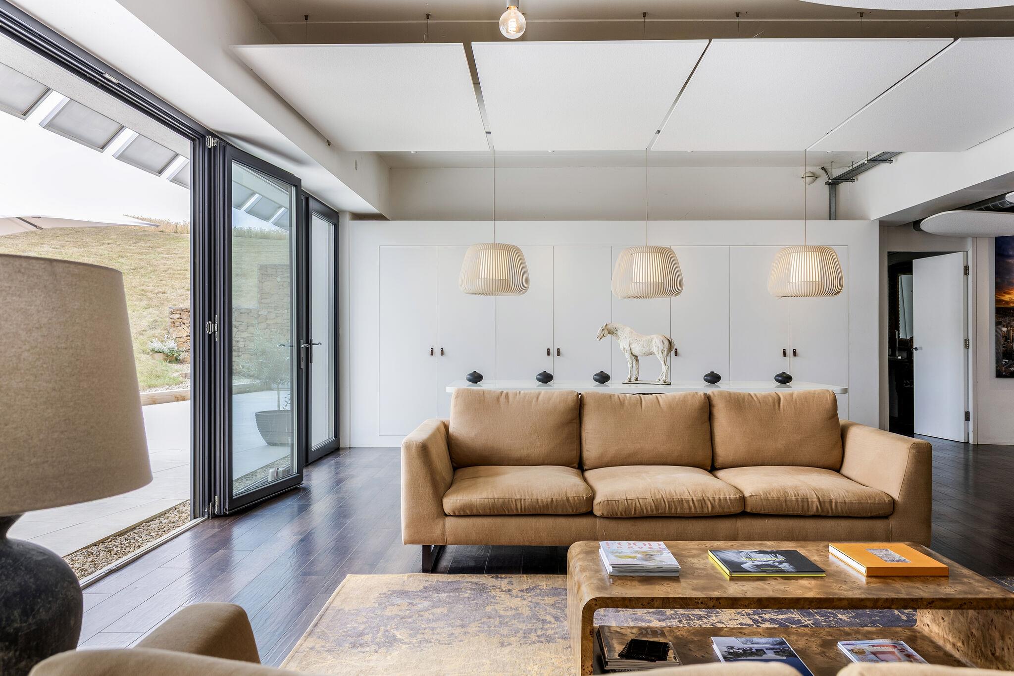Barton-on-the-Heath, Moreton-in-Marsh, Gloucestershire / Warwickshire border GL56