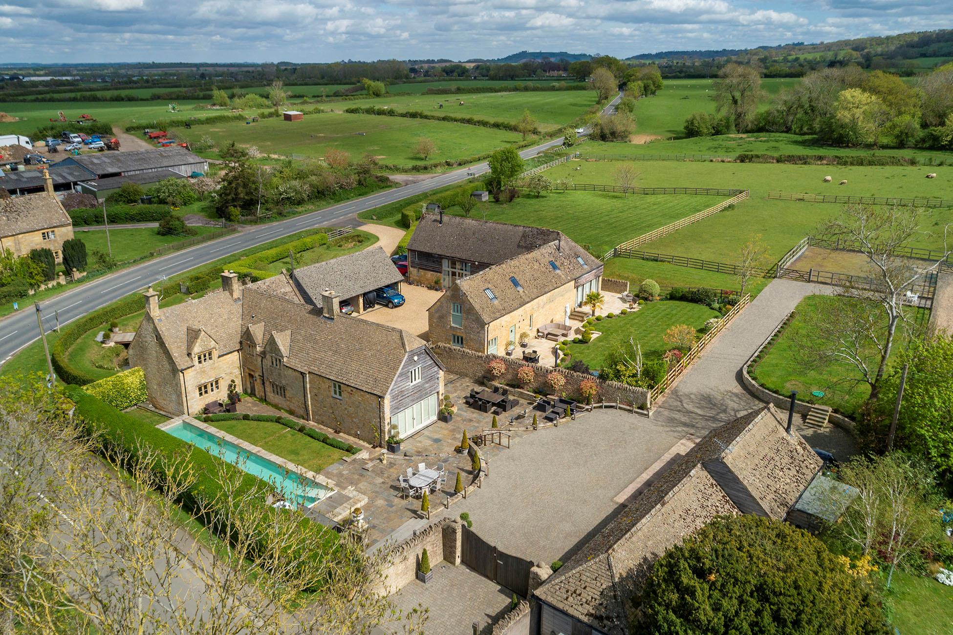 Saintbury, Broadway, Worcestershire WR12