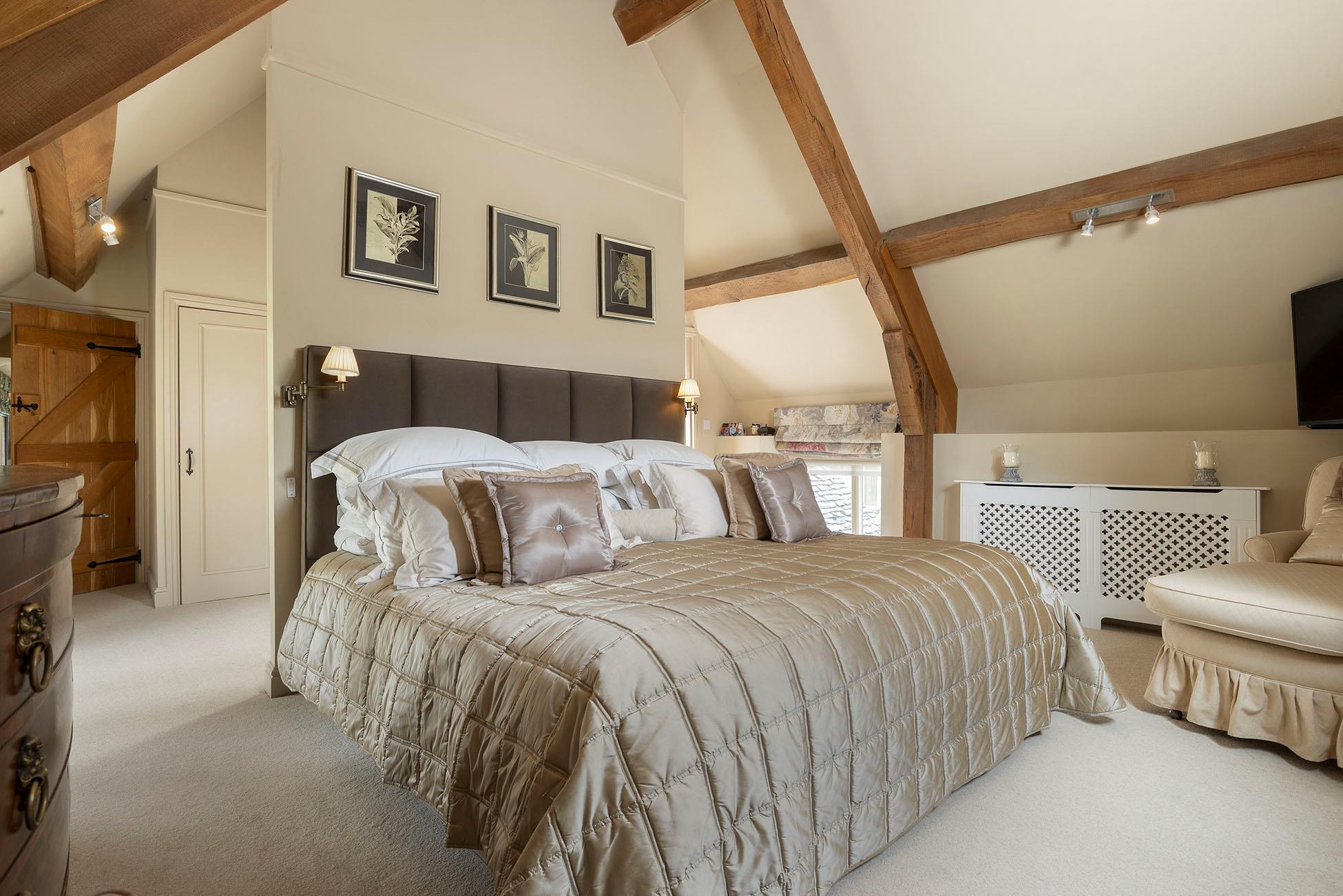 Saintbury, Broadway, Worcestershire WR12