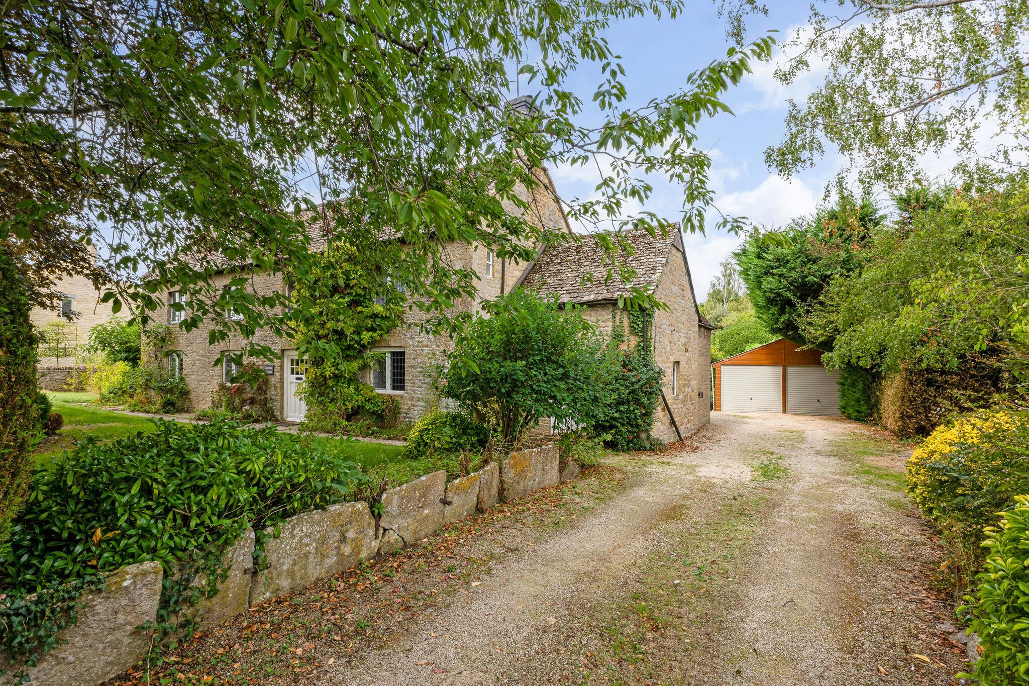 Church Lane, Bledington, Chipping Norton, Gloucestershire OX7