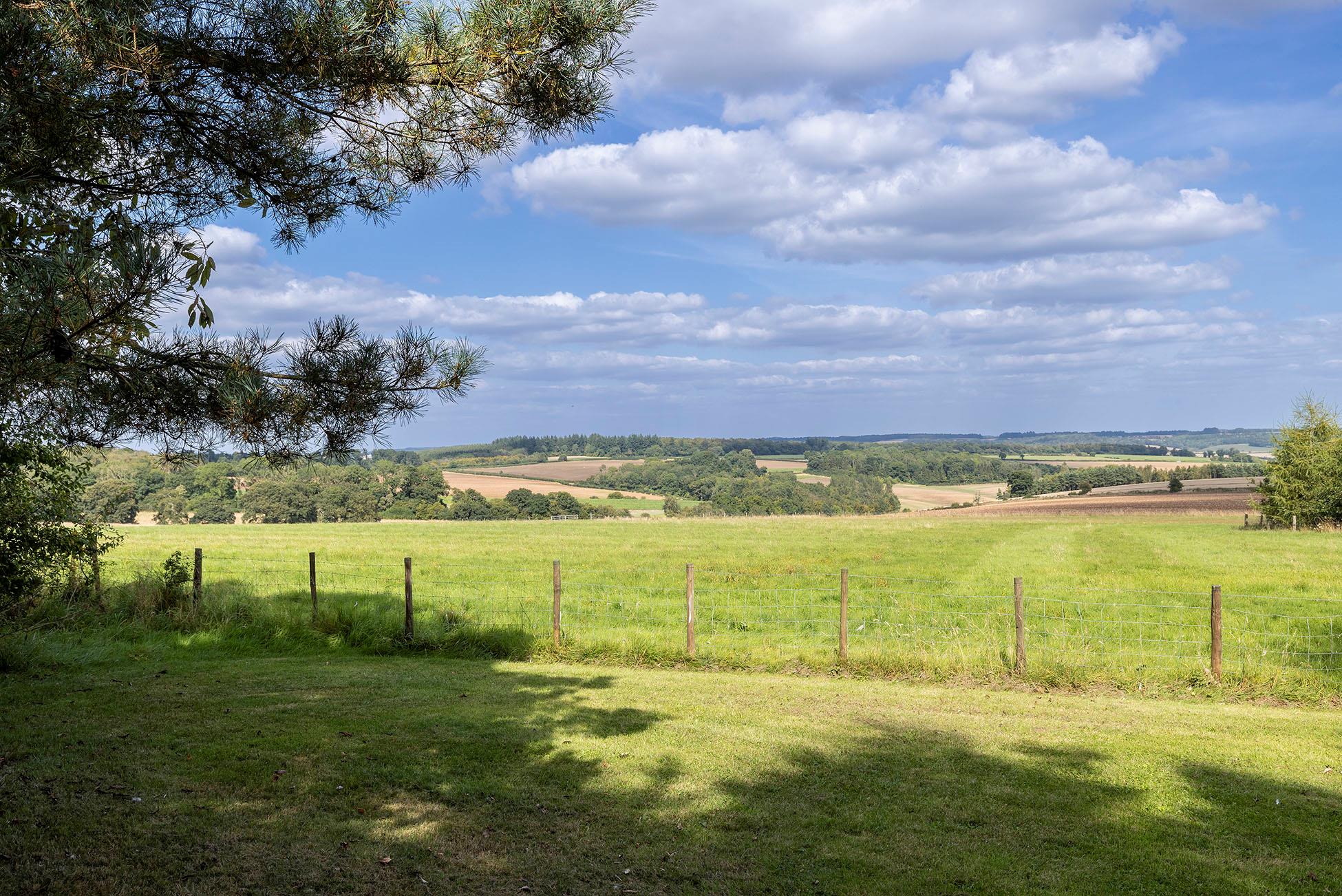The Old Stables, Roel Hill Farm, Hawling, Cheltenham, Gloucestershire, GL54