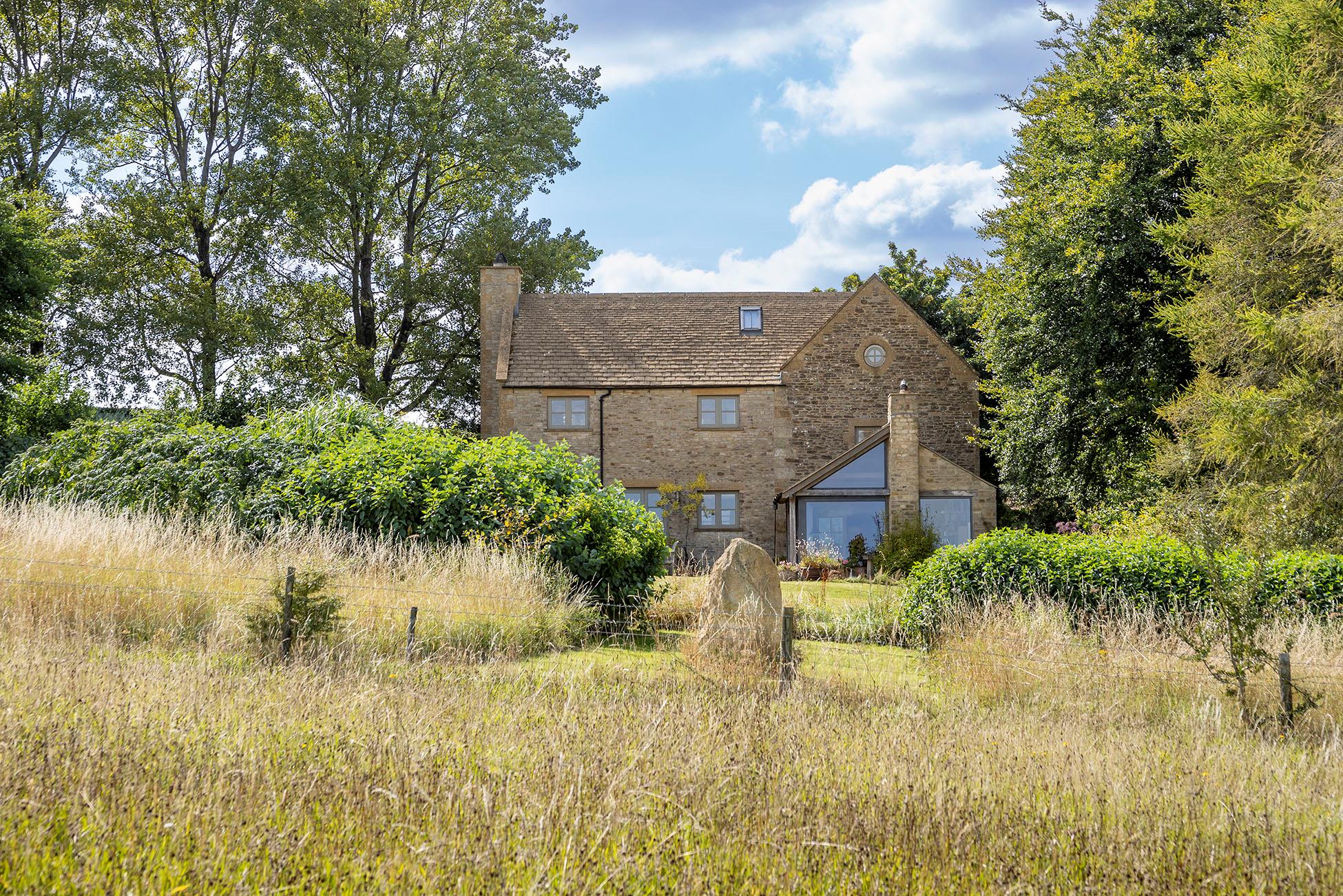 The Old Stables, Roel Hill Farm, Hawling, Cheltenham, Gloucestershire, GL54