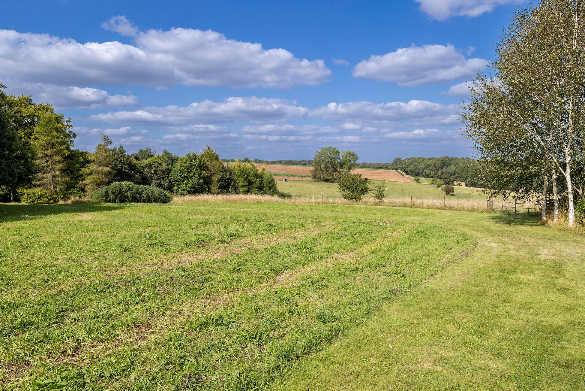 The Old Stables, Roel Hill Farm, Hawling, Cheltenham, Gloucestershire, GL54