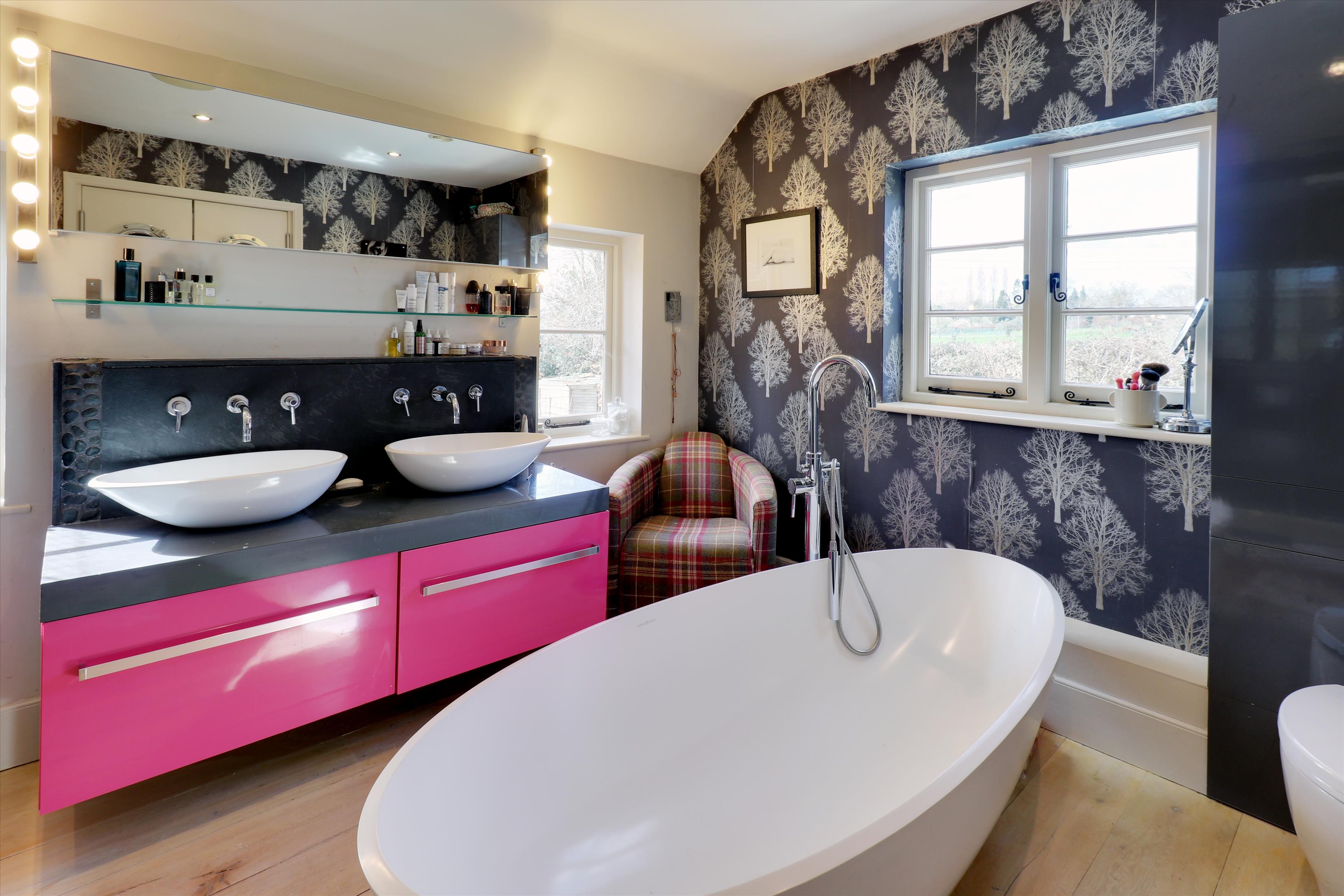 Lewes Heath, Horsmonden, Tonbridge, Kent TN12