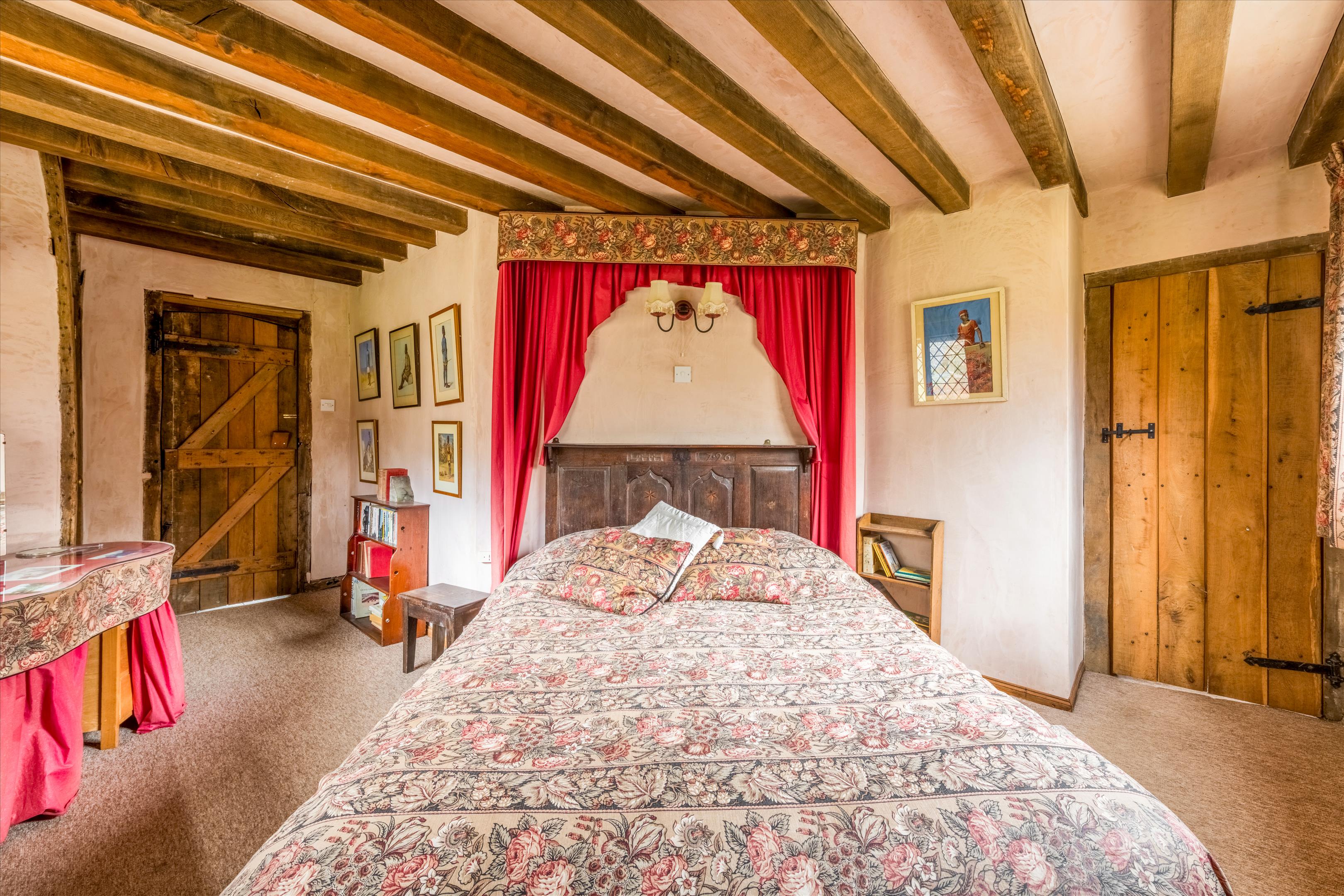 Pottens Mill Lane, Broad Oak, Heathfield, East Sussex TN21