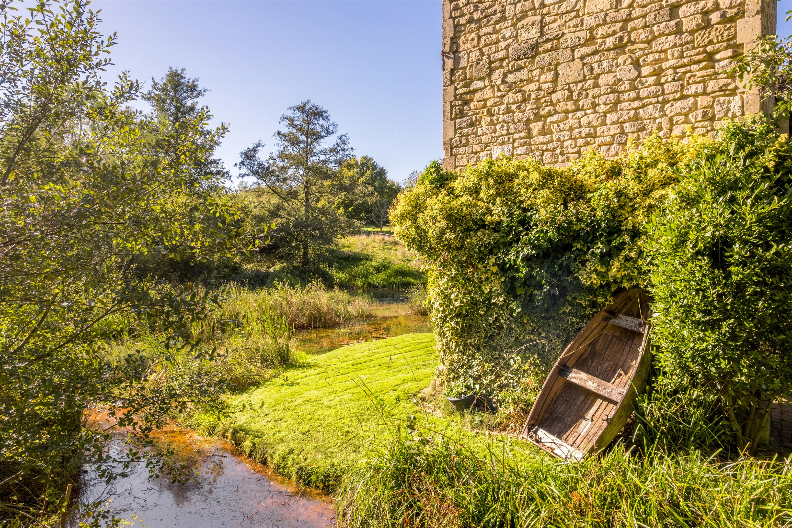 Pottens Mill Lane, Broad Oak, Heathfield, East Sussex TN21