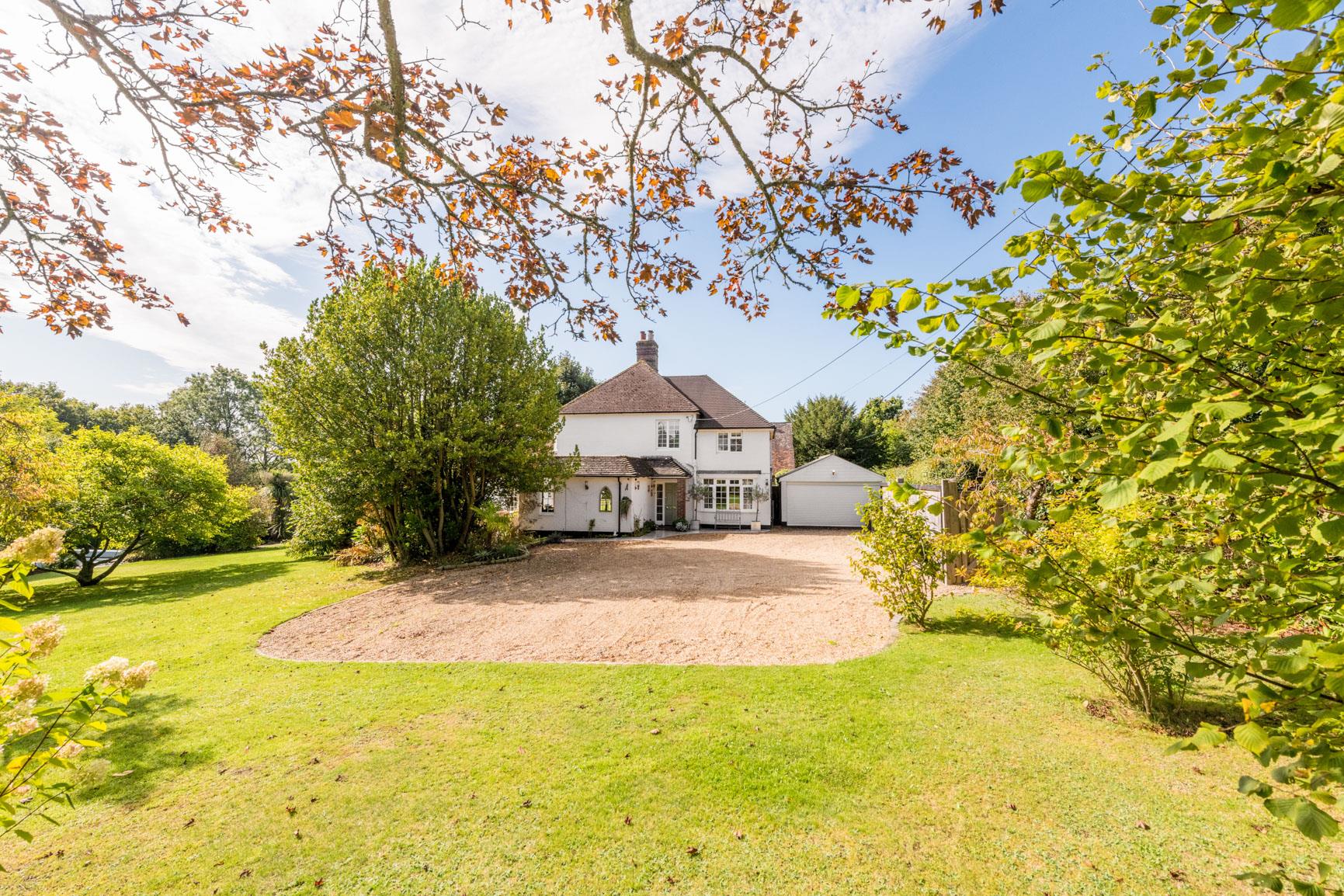 Limes Lane, Buxted, Uckfield, East Sussex, TN22