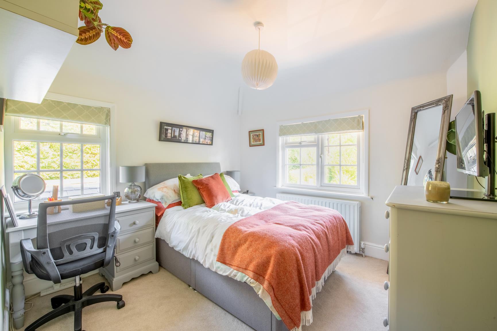 Limes Lane, Buxted, Uckfield, East Sussex, TN22