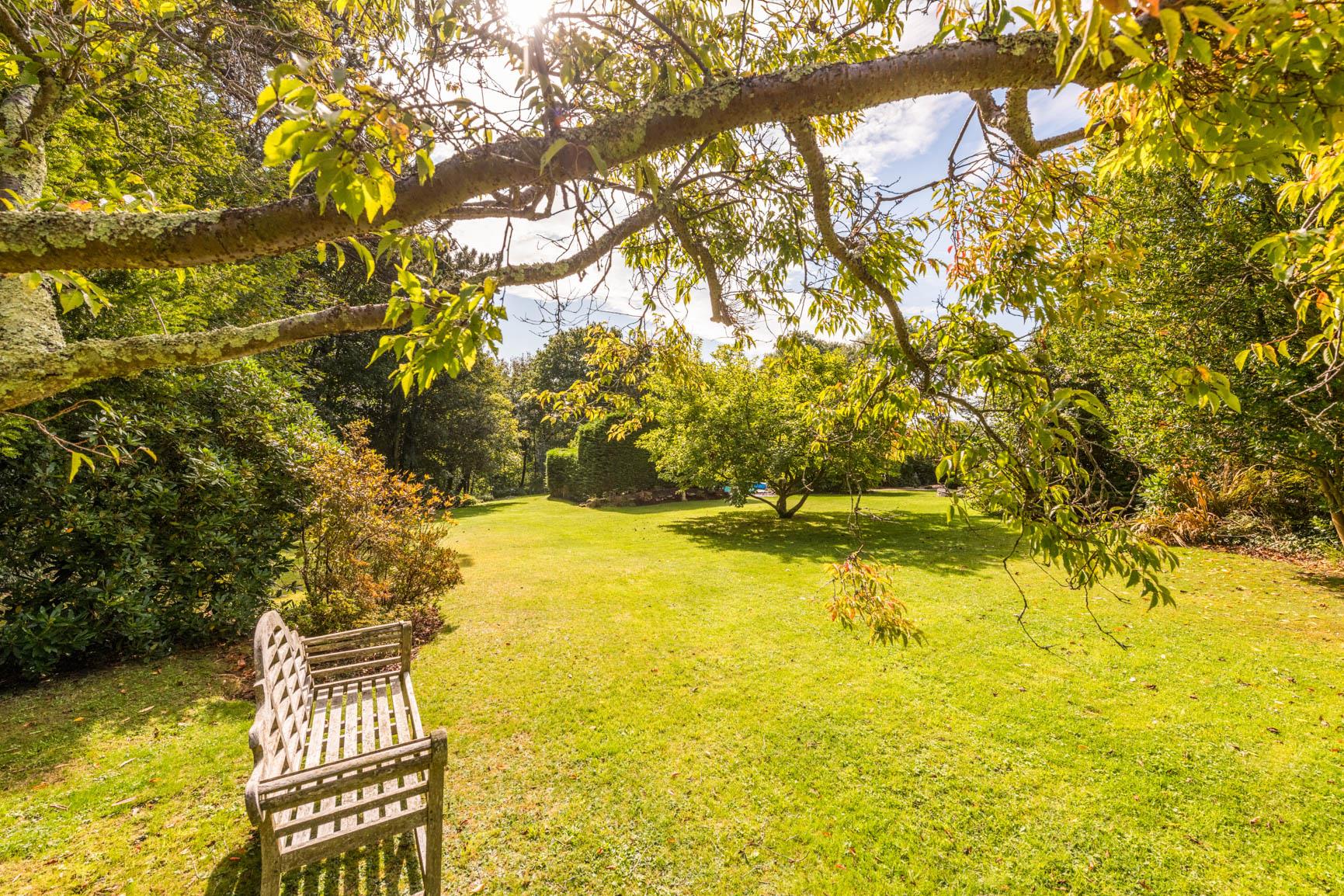 Limes Lane, Buxted, Uckfield, East Sussex, TN22