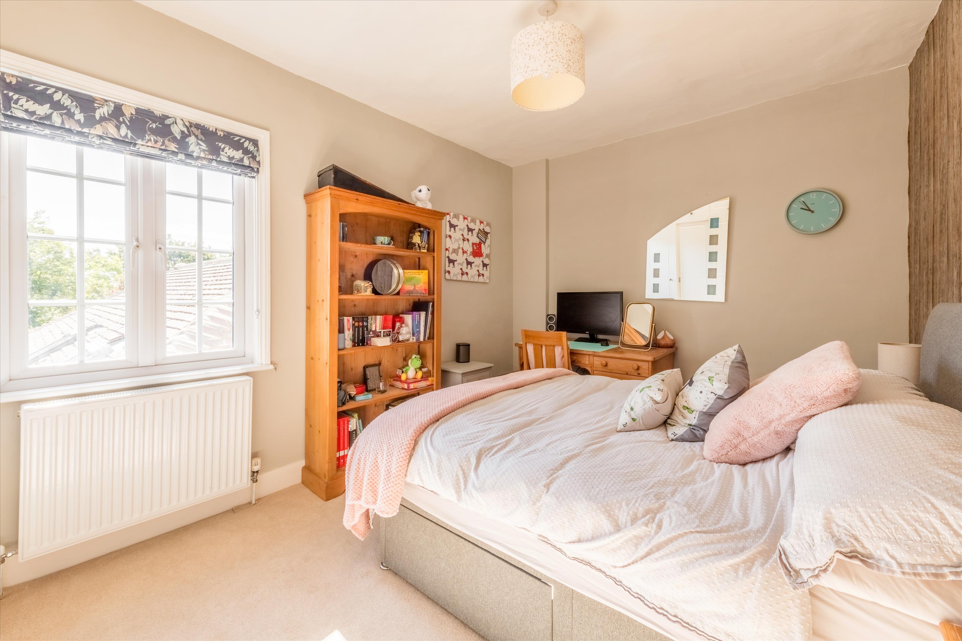 Limes Lane, Buxted, Uckfield, East Sussex, TN22