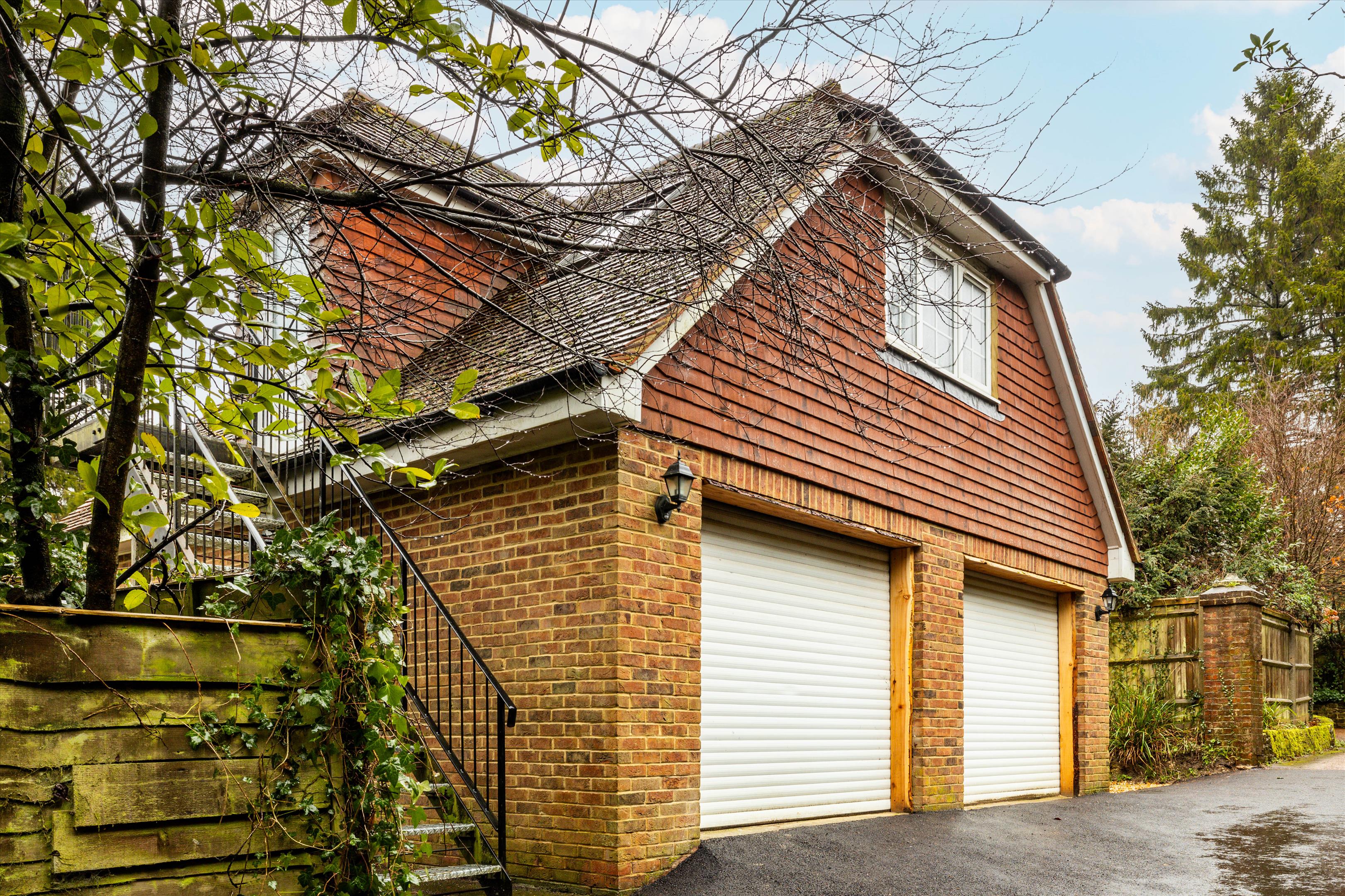 Plawhatch Lane, Sharpthorne, East Grinstead, East Sussex, RH19