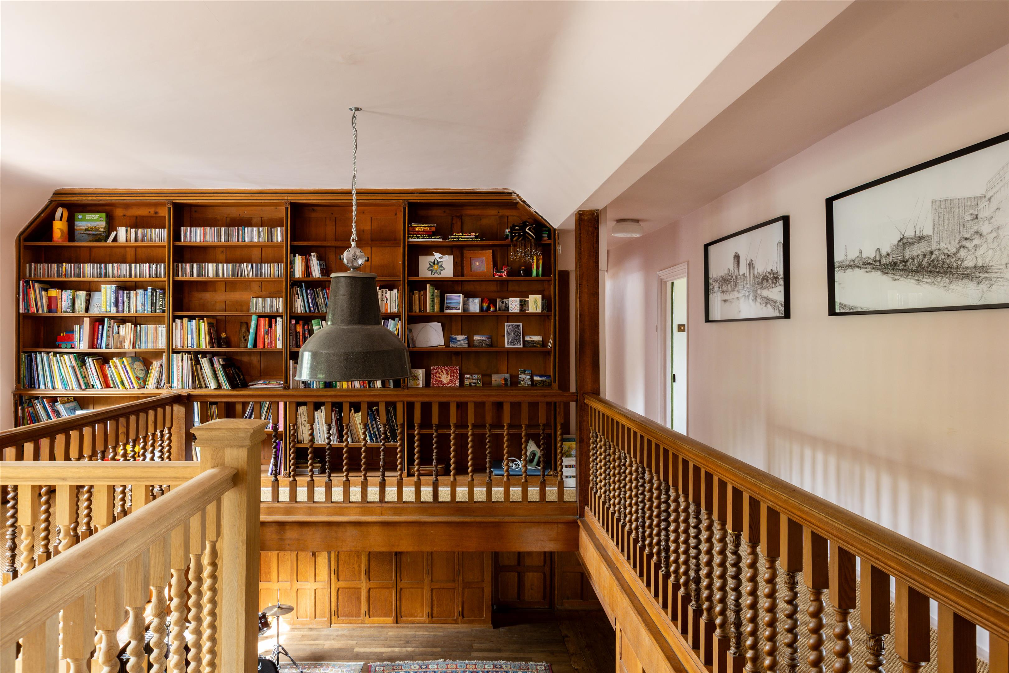 Plawhatch Lane, Sharpthorne, East Grinstead, East Sussex, RH19